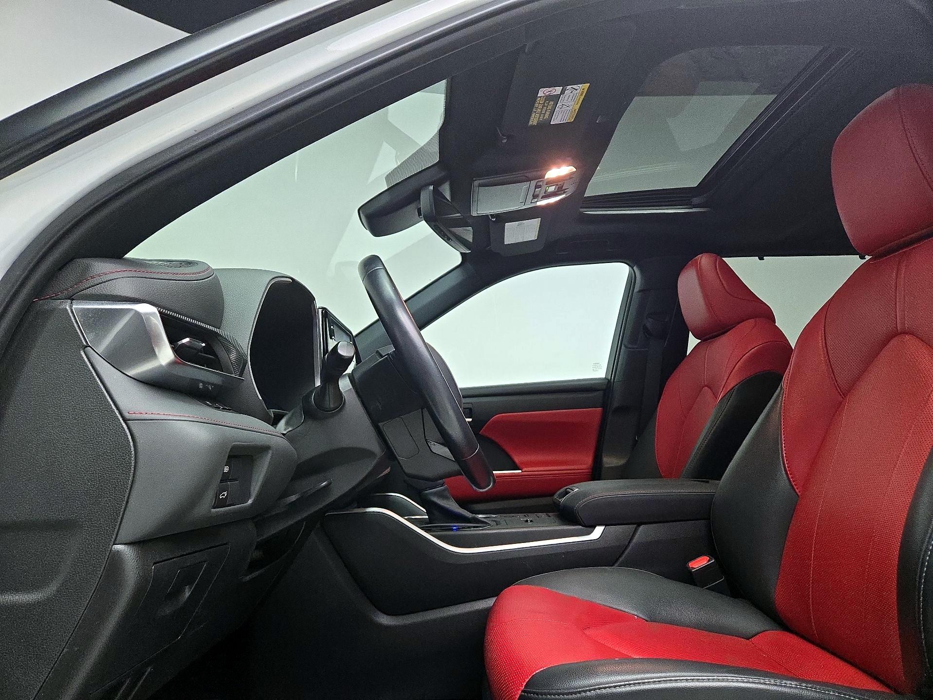 Thumbnail: 2021 Toyota Highlander - 19