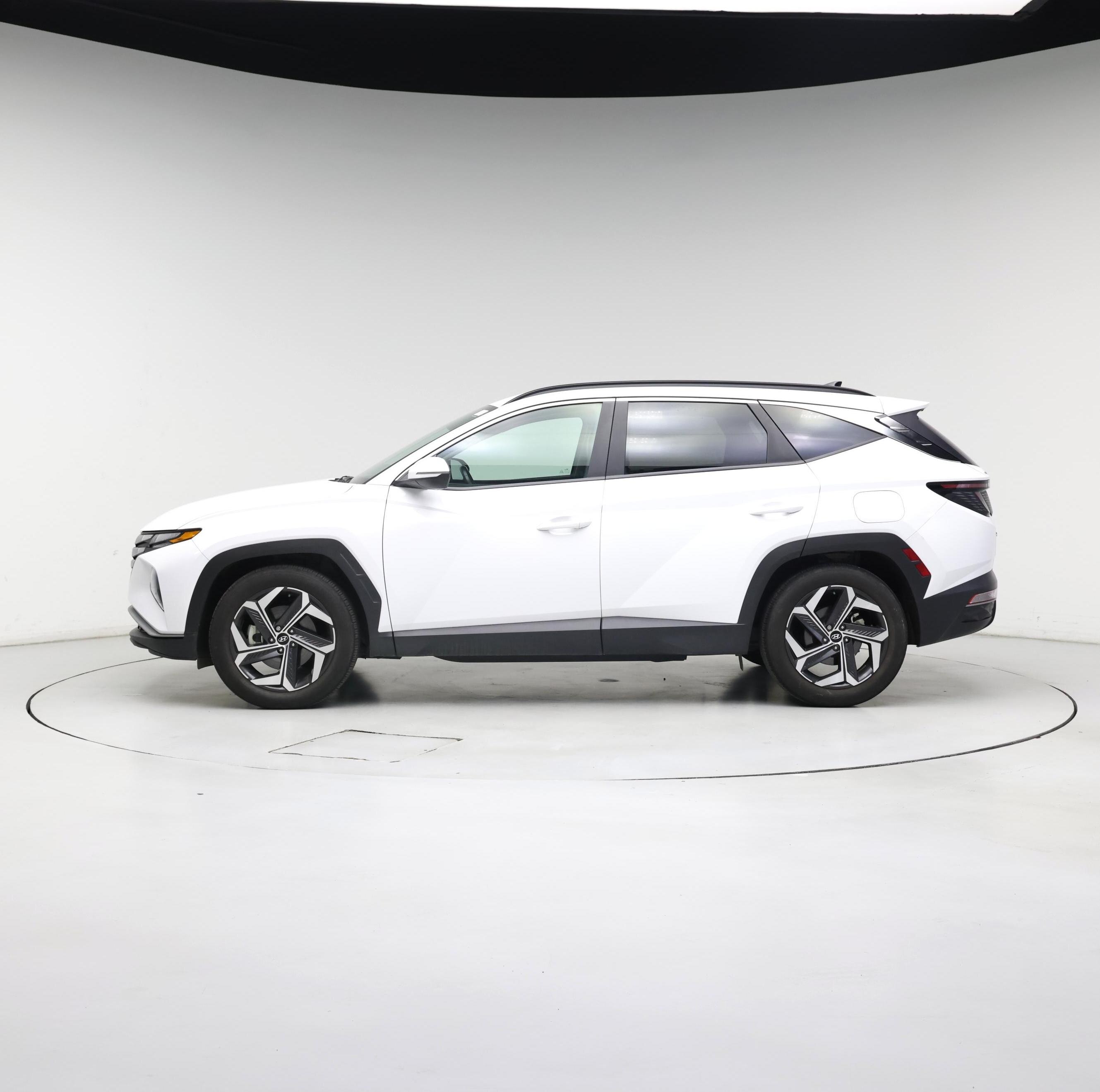 Thumbnail: 2024 Hyundai Tucson - 3