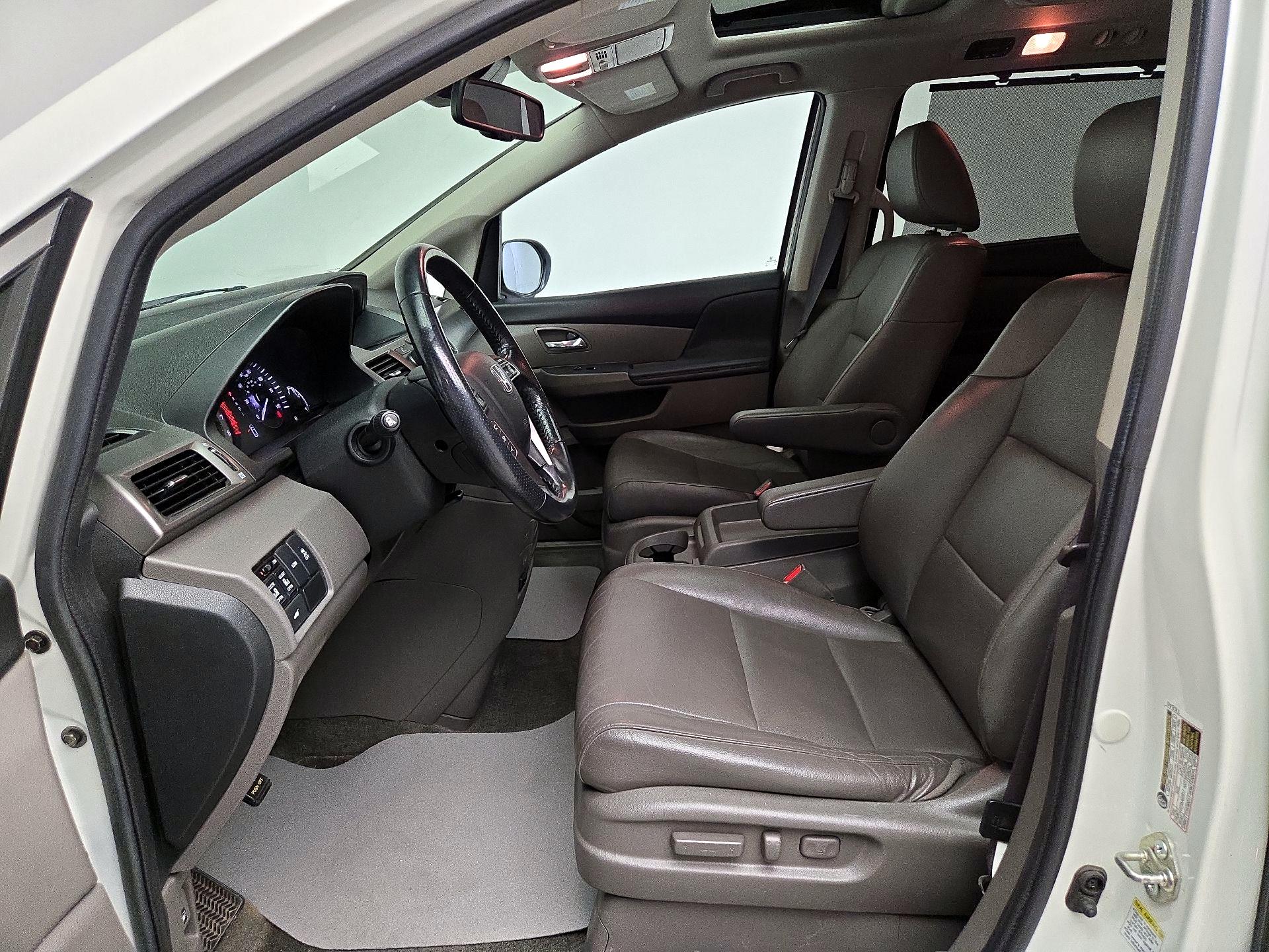 Thumbnail: 2016 Honda Odyssey - 11