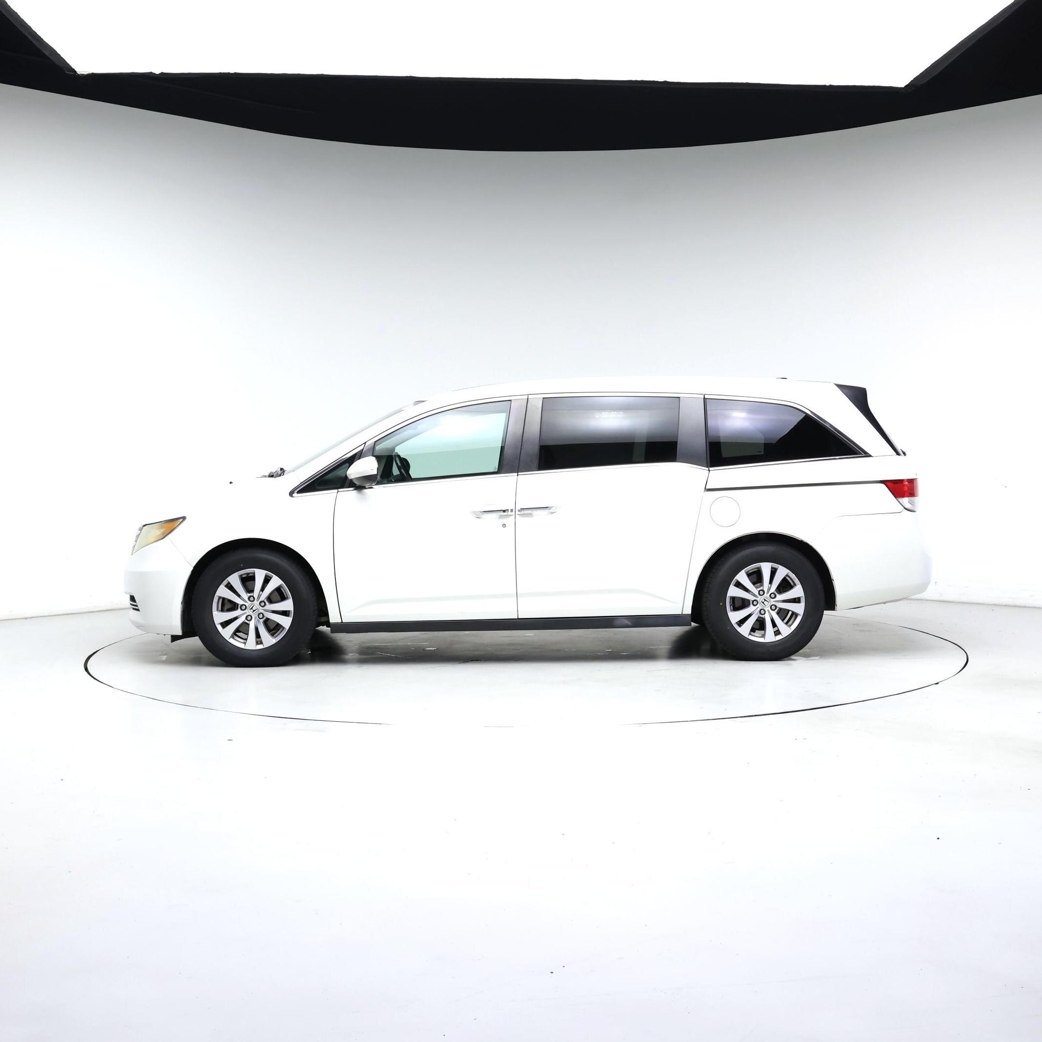 Thumbnail: 2016 Honda Odyssey - 3