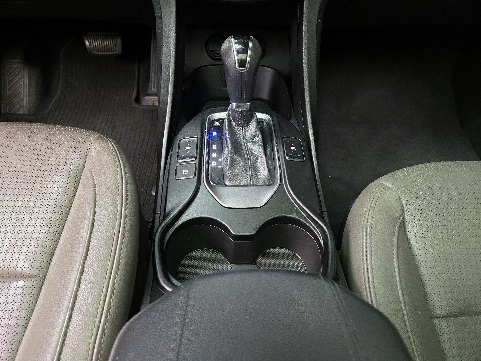 Thumbnail: 2014 Hyundai Santa Fe - 18