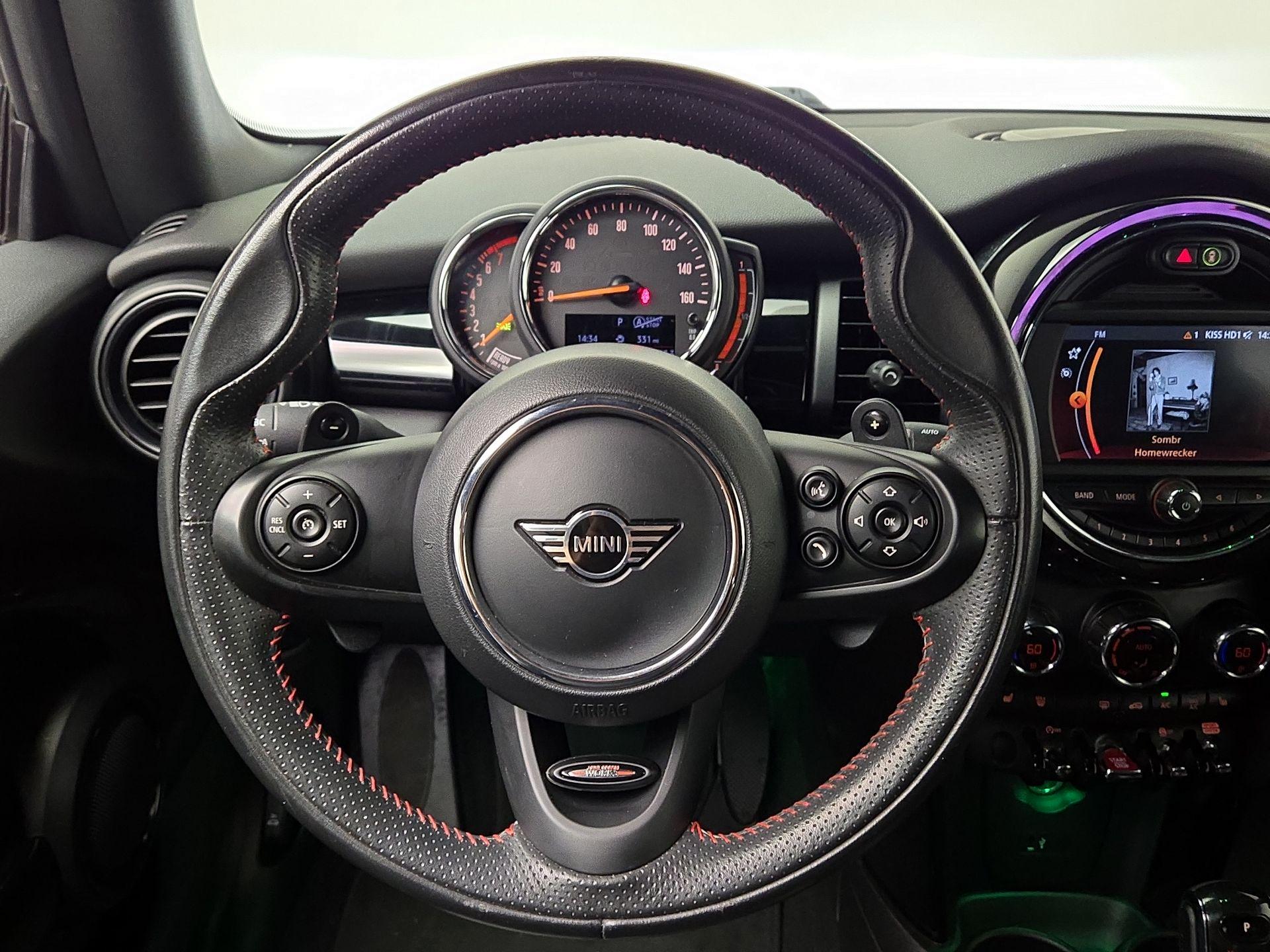 Thumbnail: 2020 MINI Cooper - 10