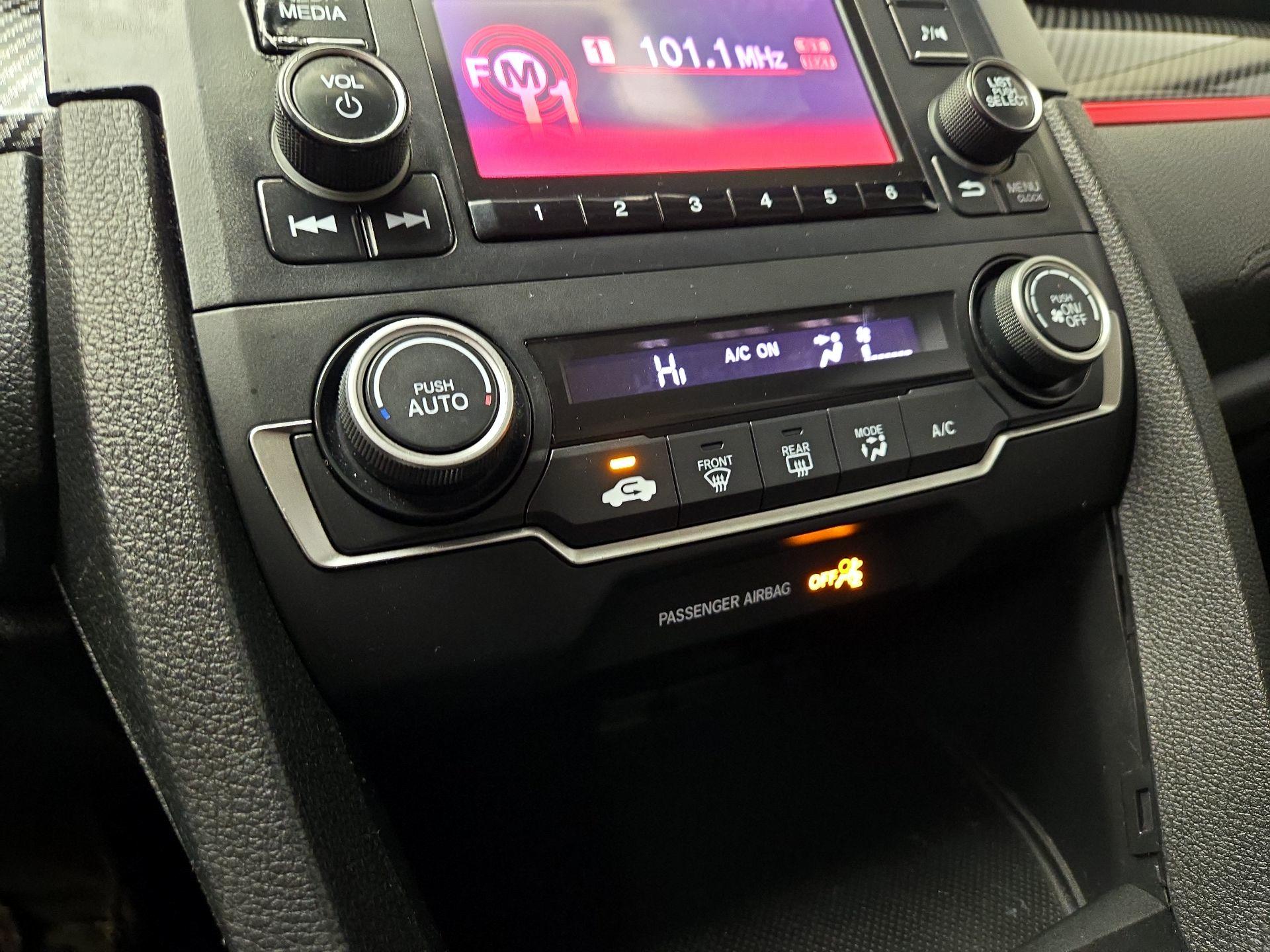 Thumbnail: 2018 Honda Civic - 16