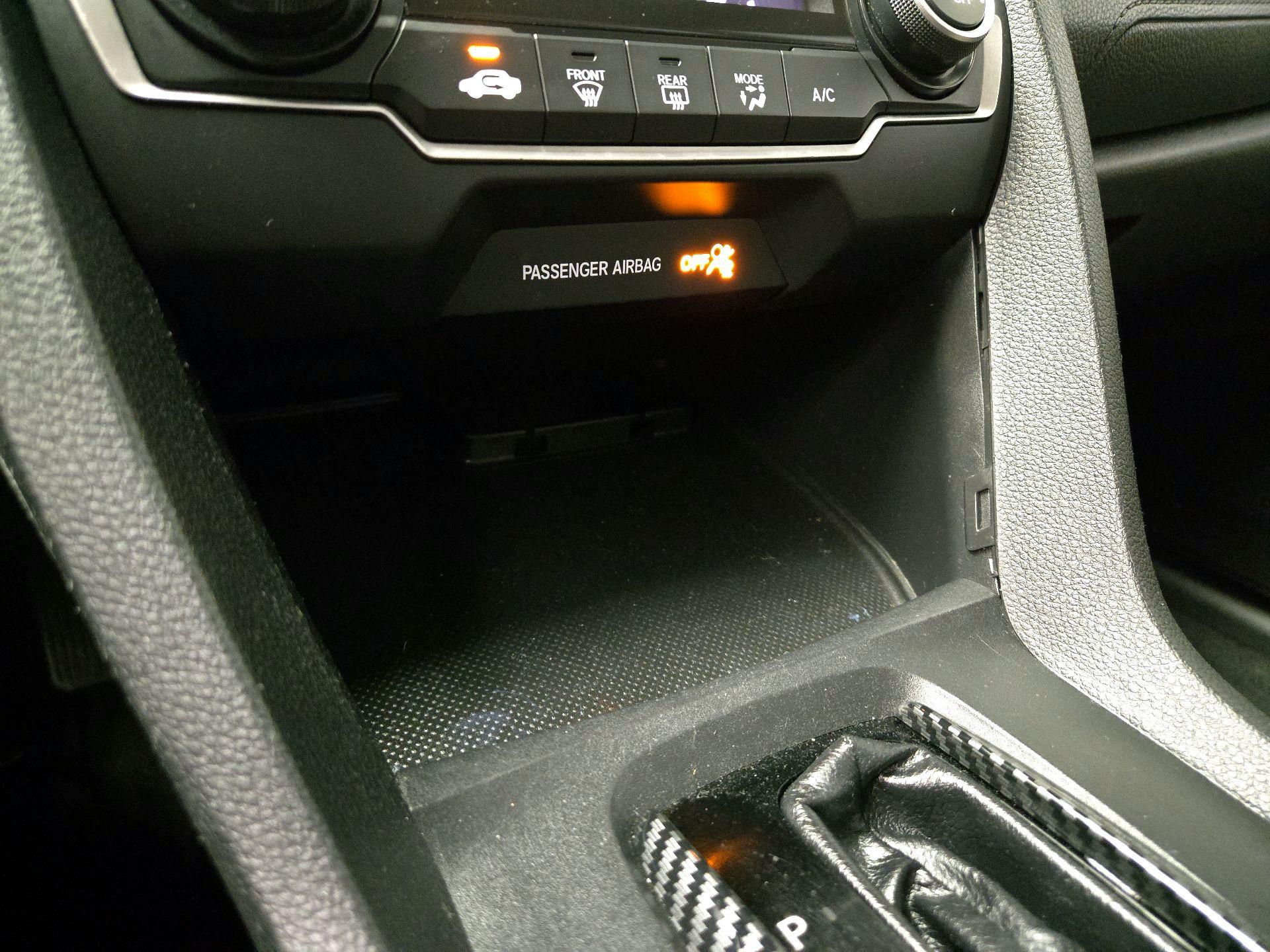 Thumbnail: 2018 Honda Civic - 18