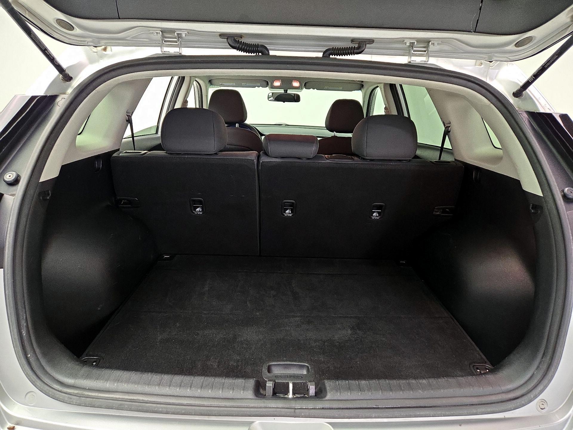 Thumbnail: 2018 Kia Niro - 20