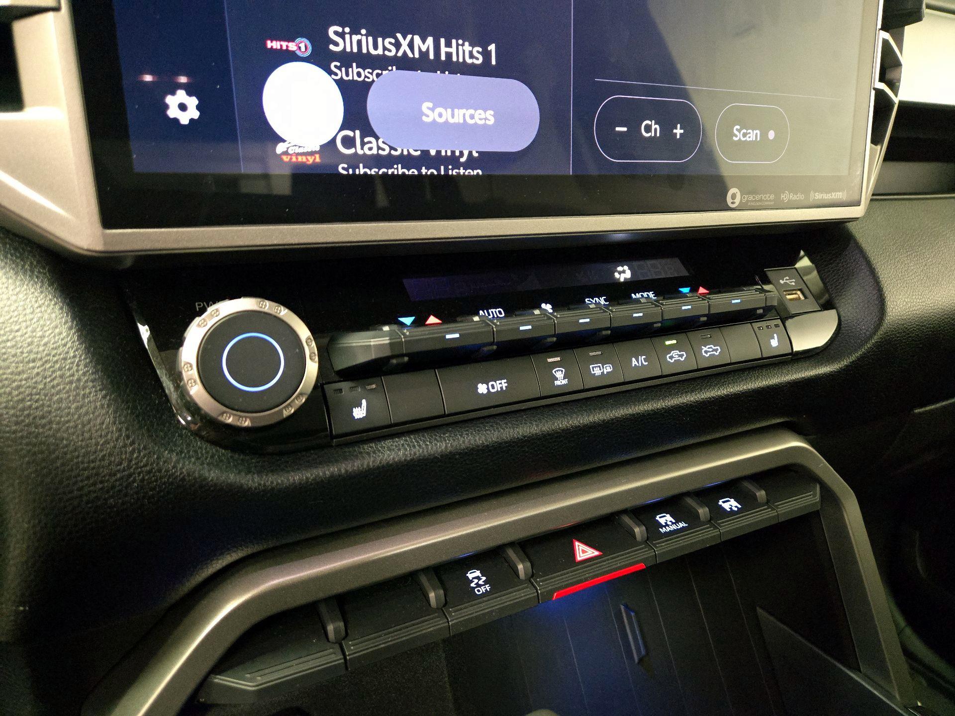 Thumbnail: 2023 Toyota Tundra - 17