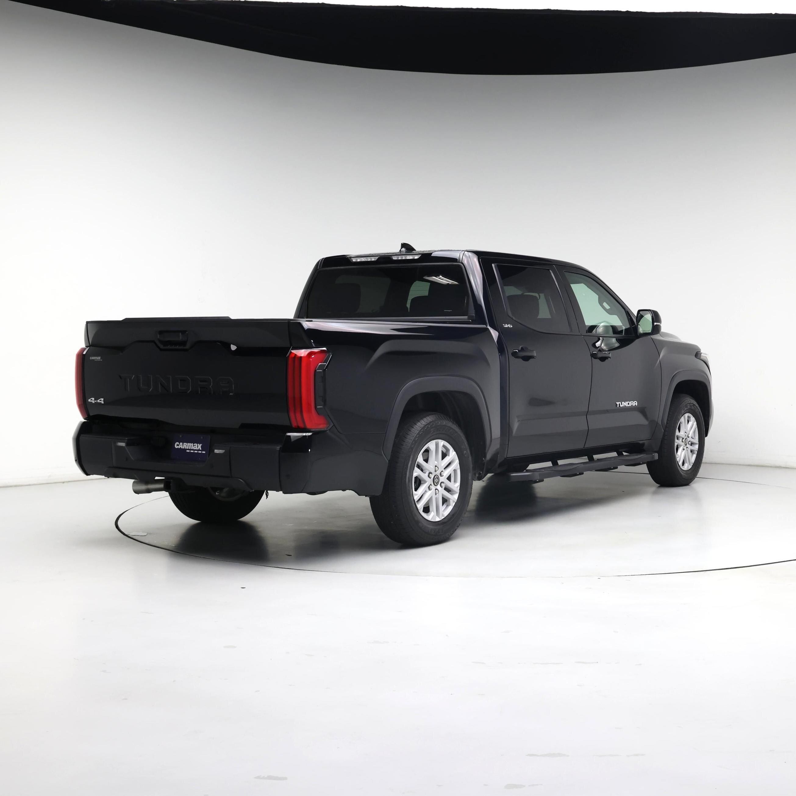 Thumbnail: 2023 Toyota Tundra - 8