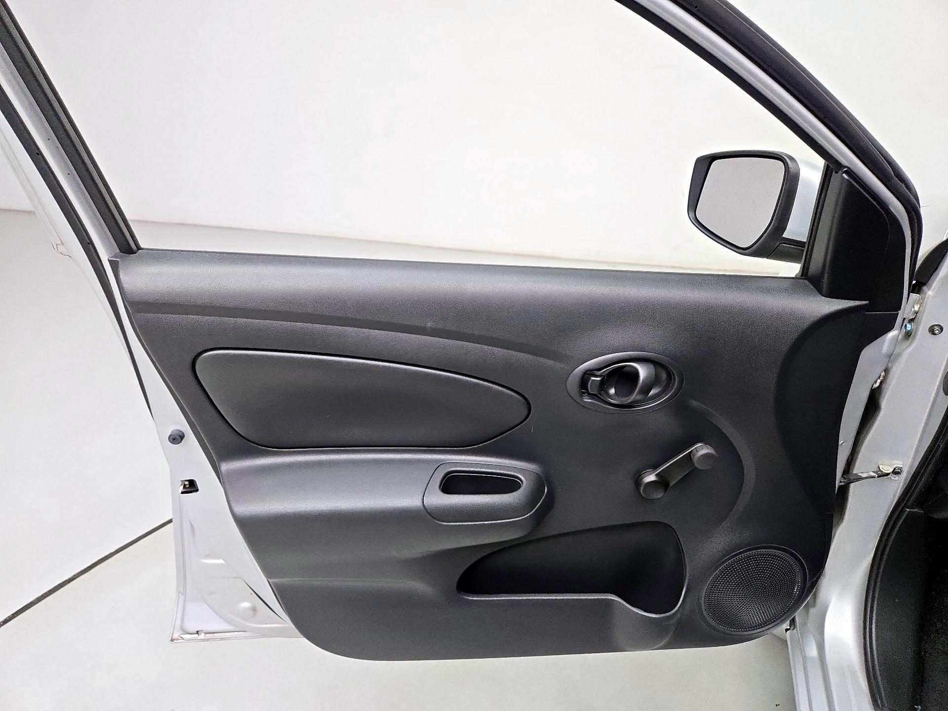 Thumbnail: 2019 Nissan Versa - 12