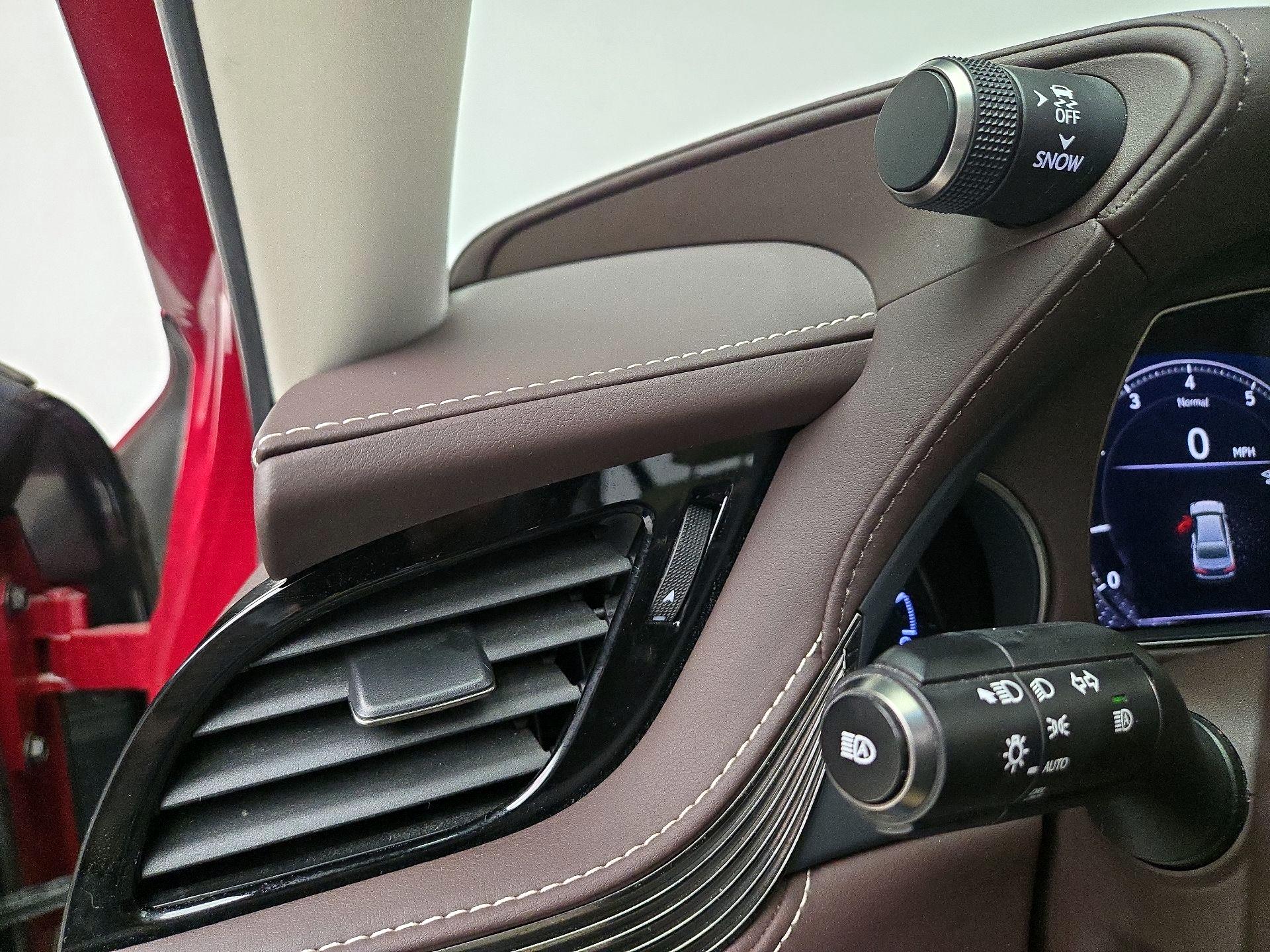 Thumbnail: 2018 Lexus LS - 13