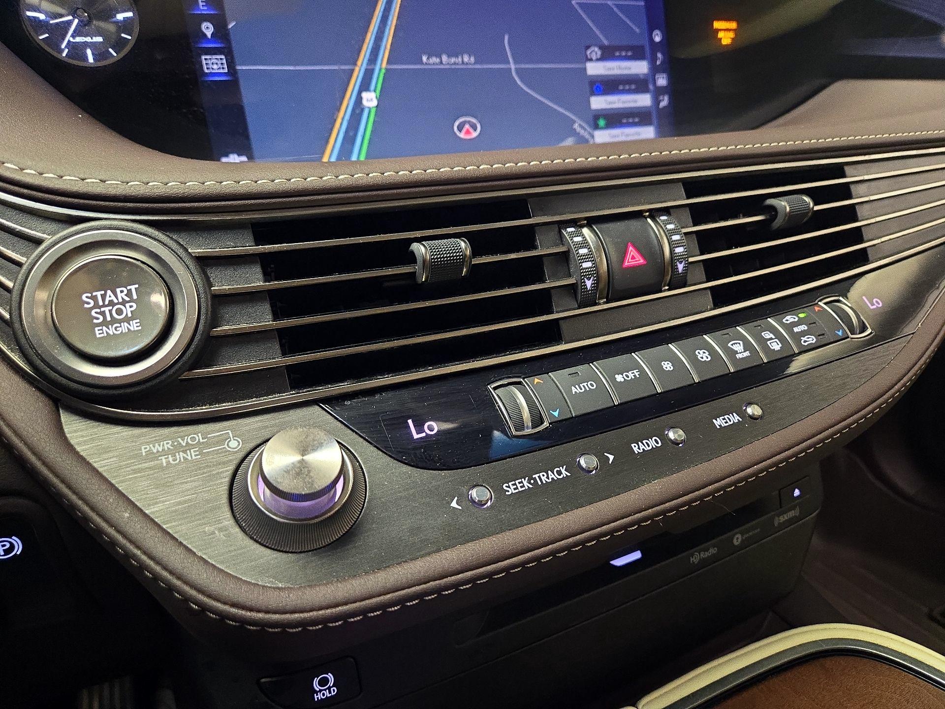 Thumbnail: 2018 Lexus LS - 17