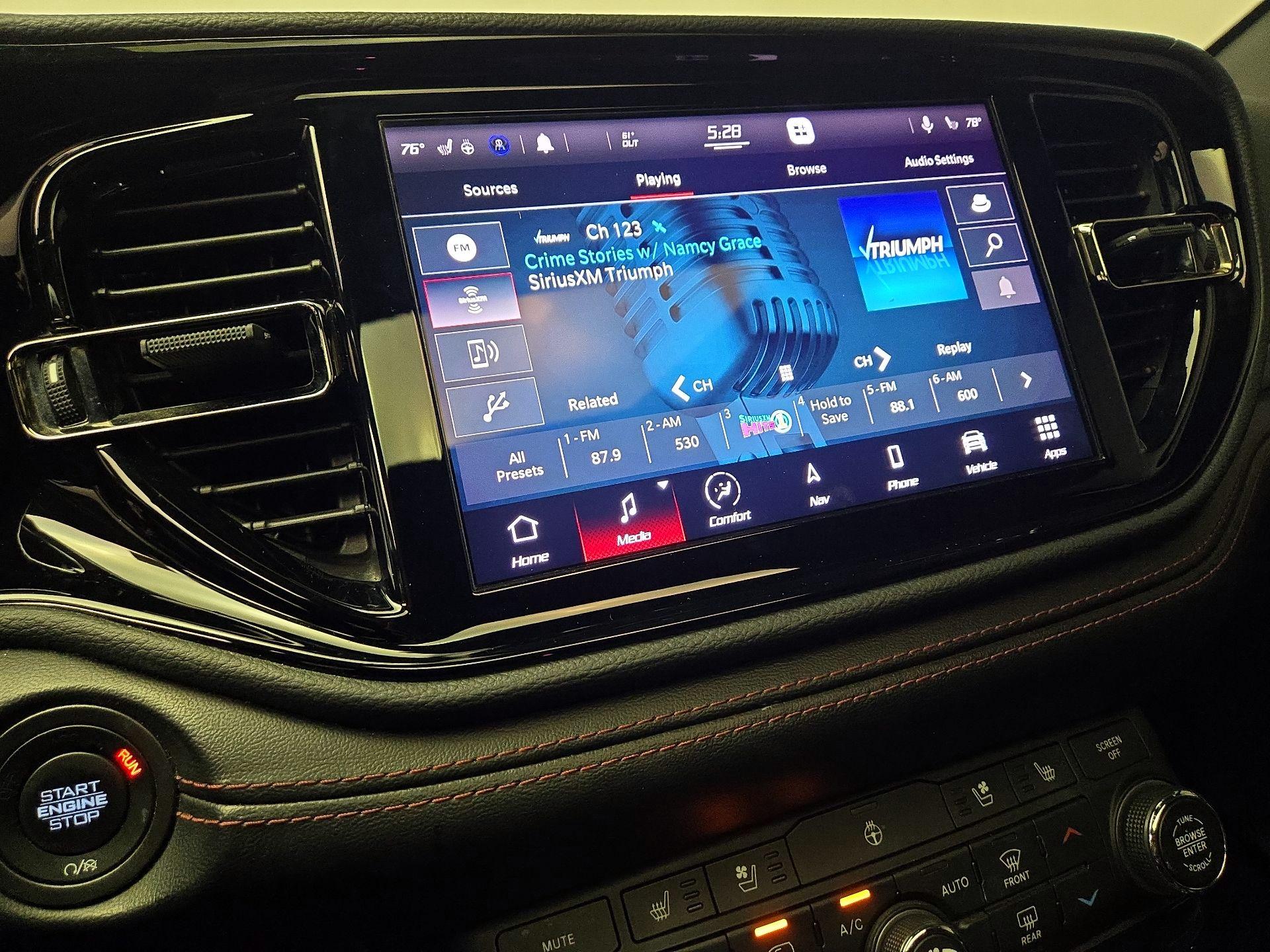 Thumbnail: 2021 Dodge Durango - 16