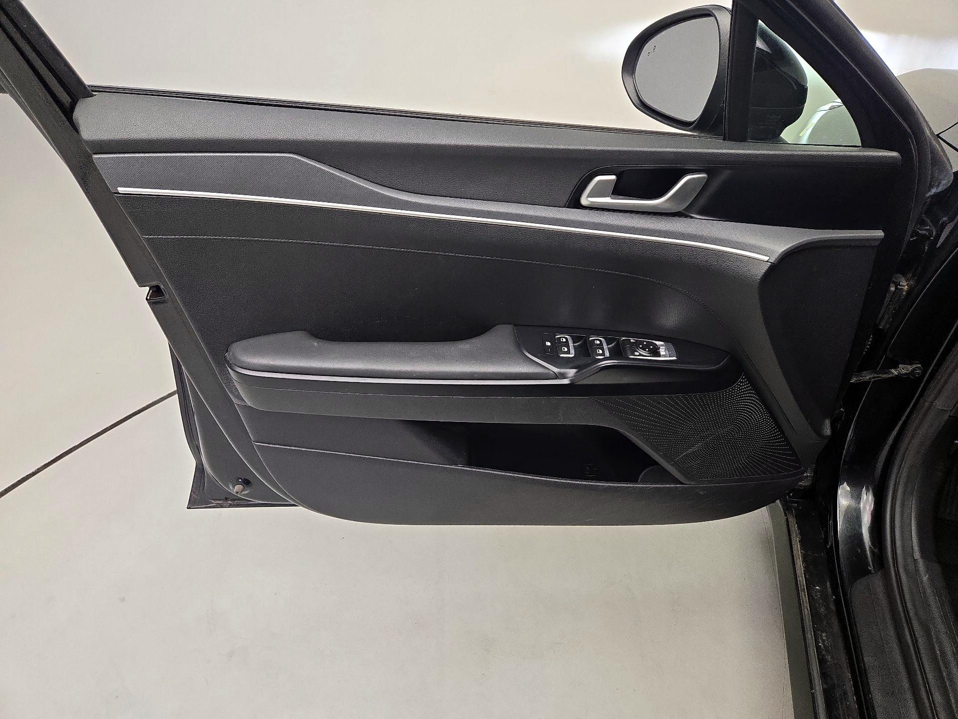 Thumbnail: 2023 Kia K5 - 12