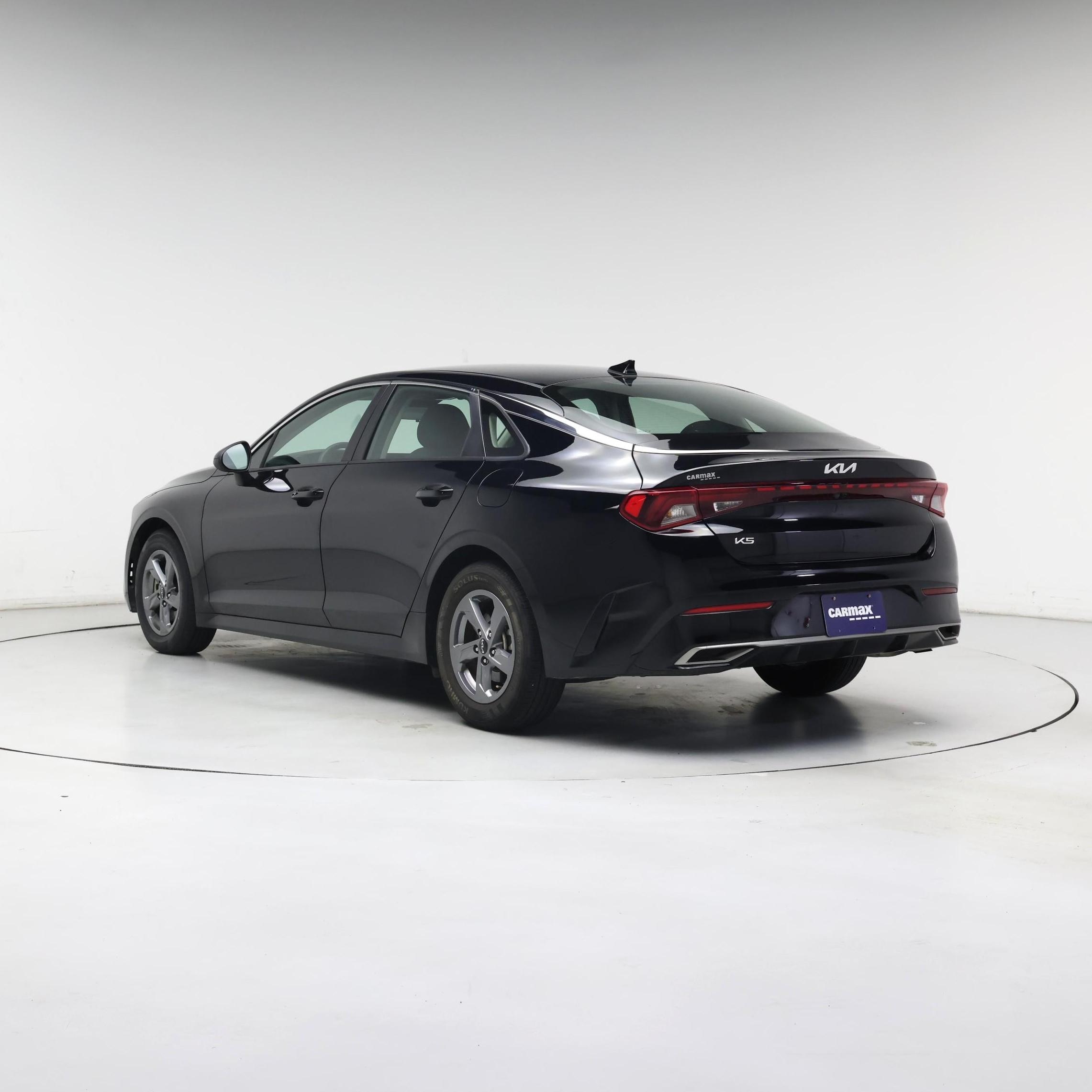 Thumbnail: 2023 Kia K5 - 2