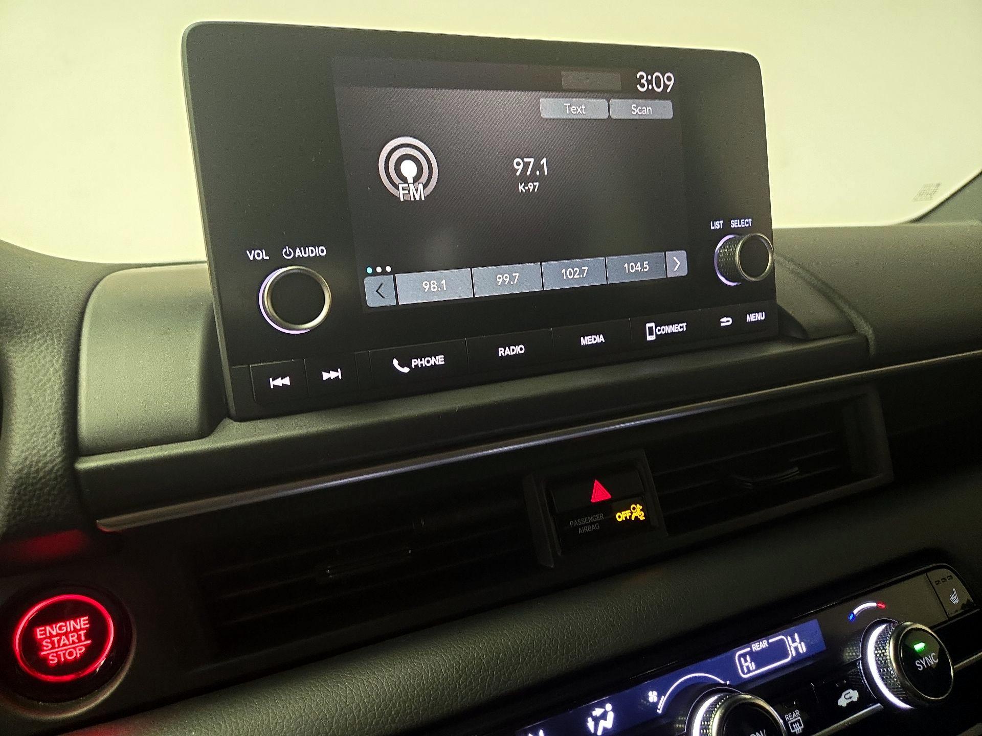 Thumbnail: 2023 Honda Pilot - 15