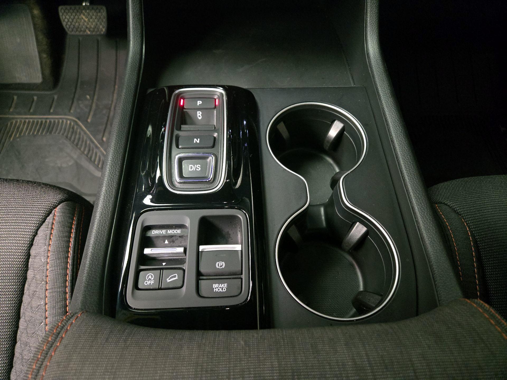 Thumbnail: 2023 Honda Pilot - 17