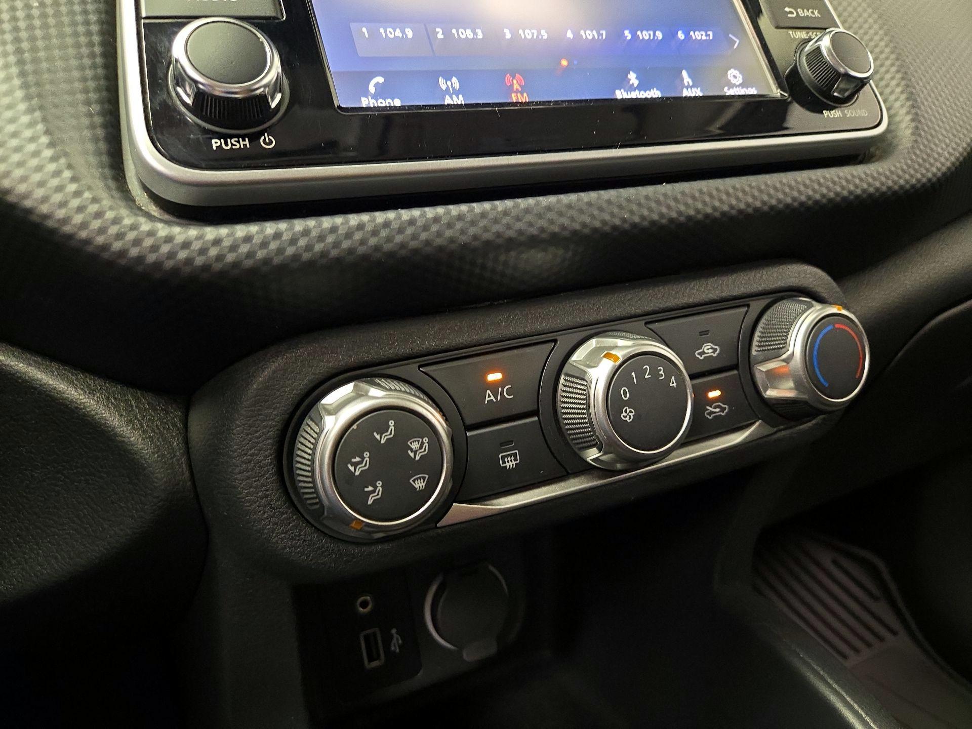 Thumbnail: 2024 Nissan Kicks - 16