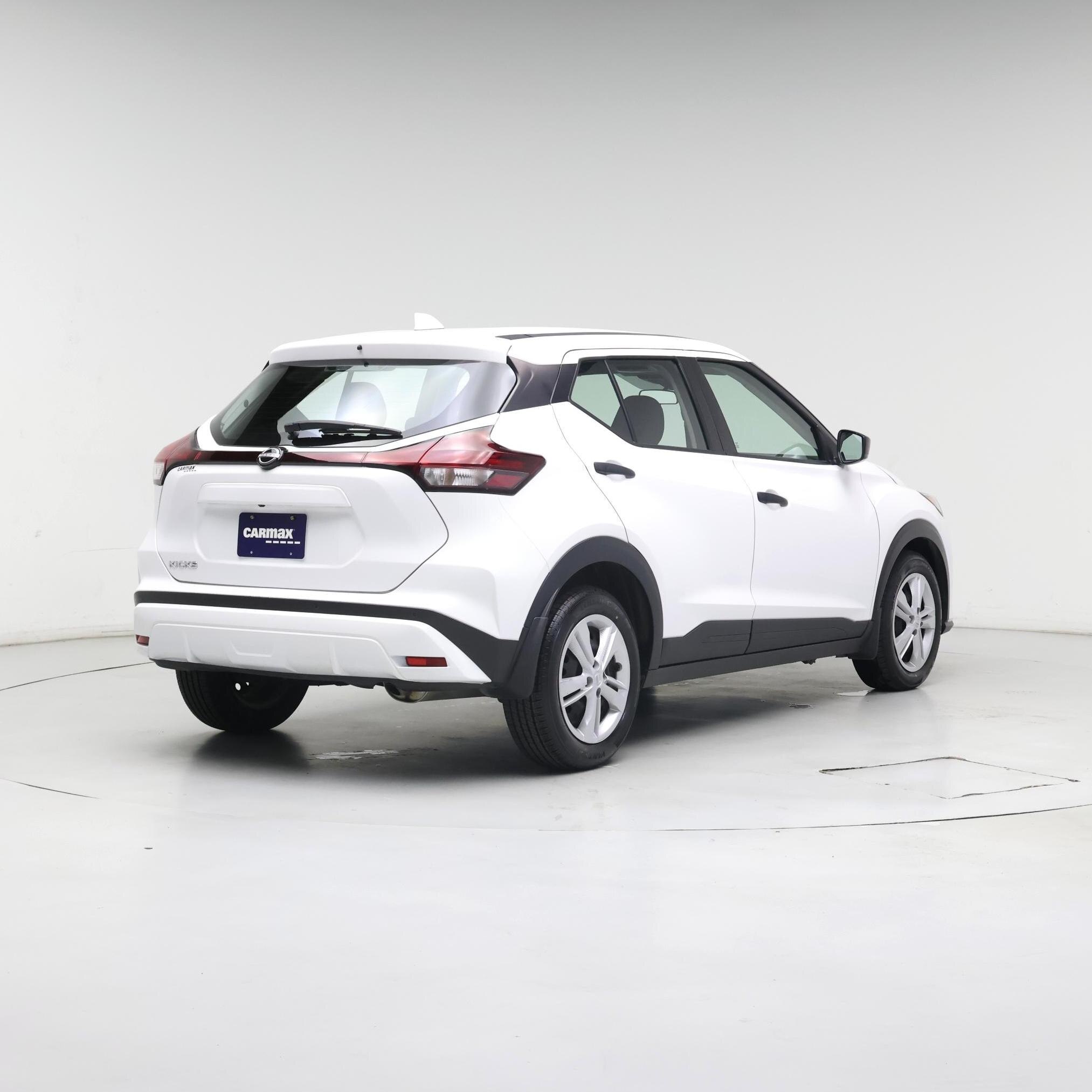 Thumbnail: 2024 Nissan Kicks - 8