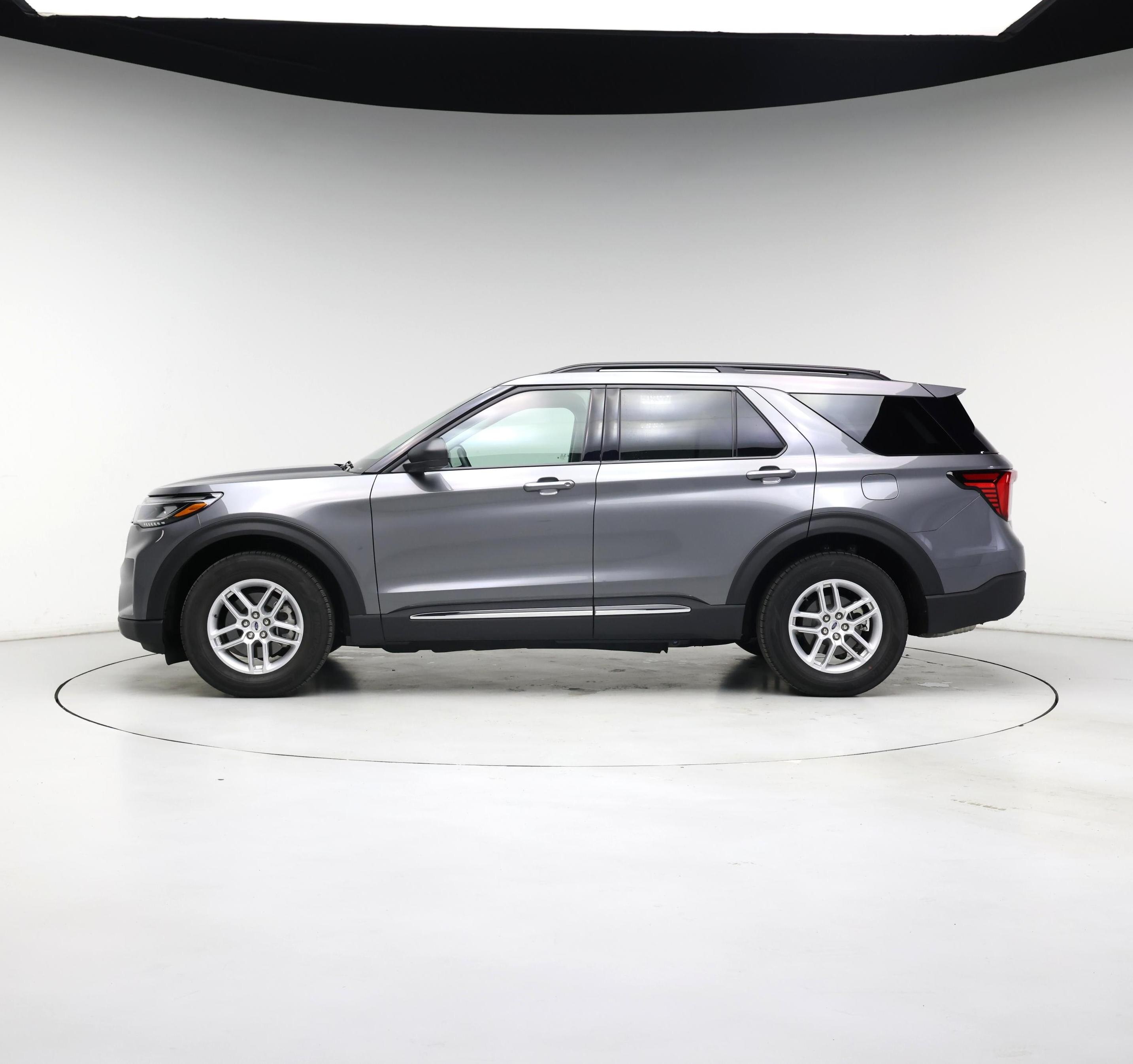 Thumbnail: 2025 Ford Explorer - 3