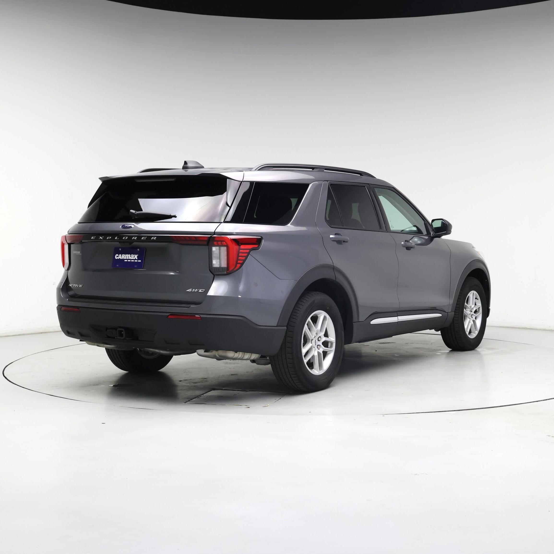 Thumbnail: 2025 Ford Explorer - 8