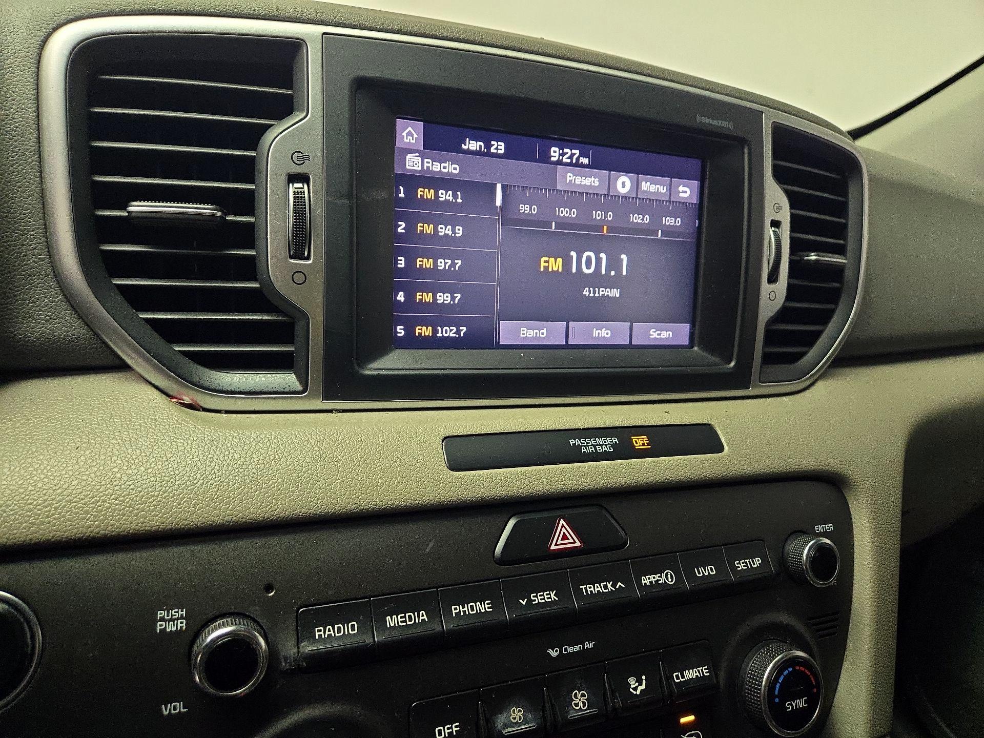 Thumbnail: 2017 Kia Sportage - 15