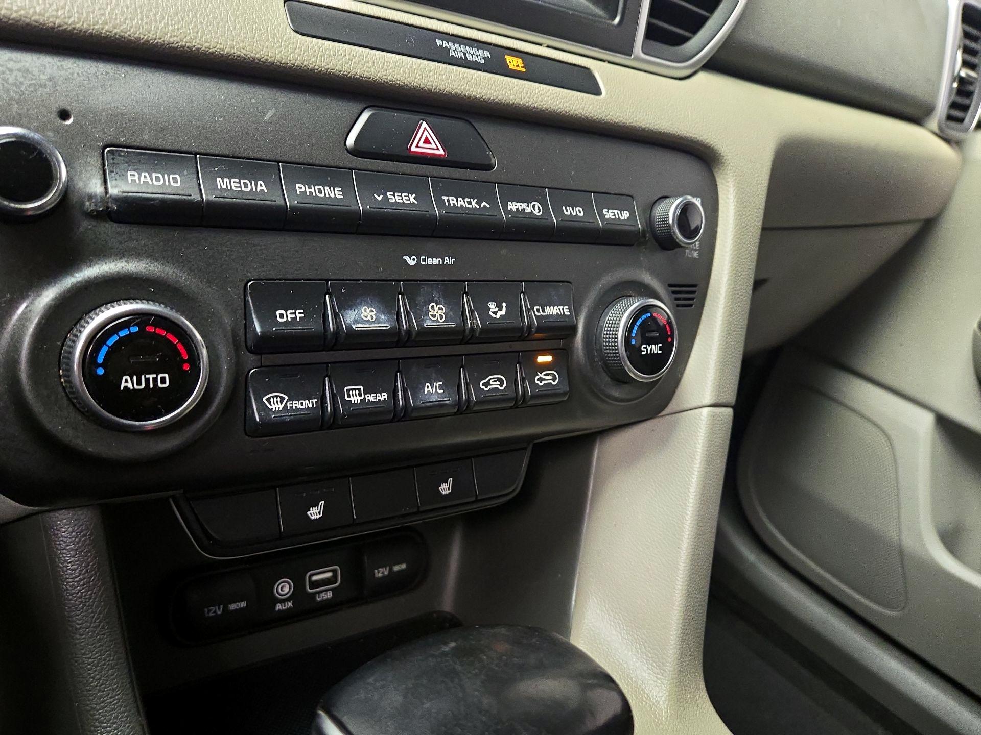 Thumbnail: 2017 Kia Sportage - 16