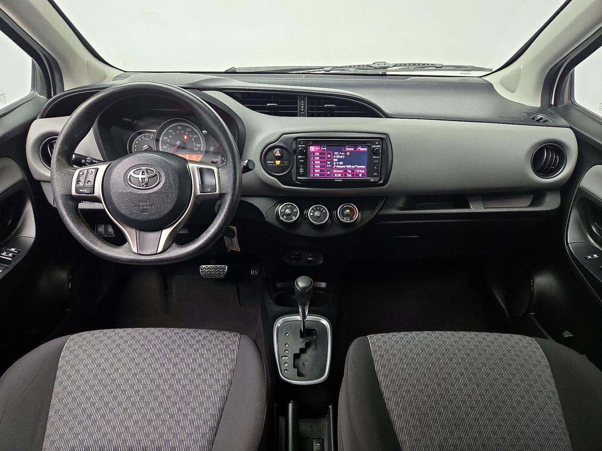 Thumbnail: 2017 Toyota Yaris - 9