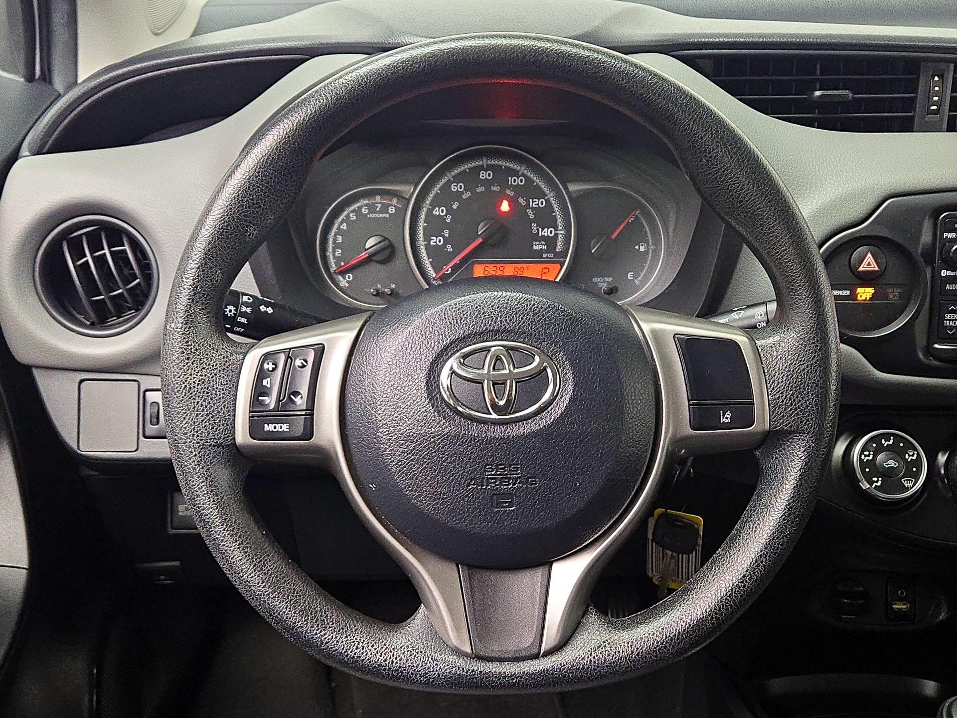 Thumbnail: 2017 Toyota Yaris - 10