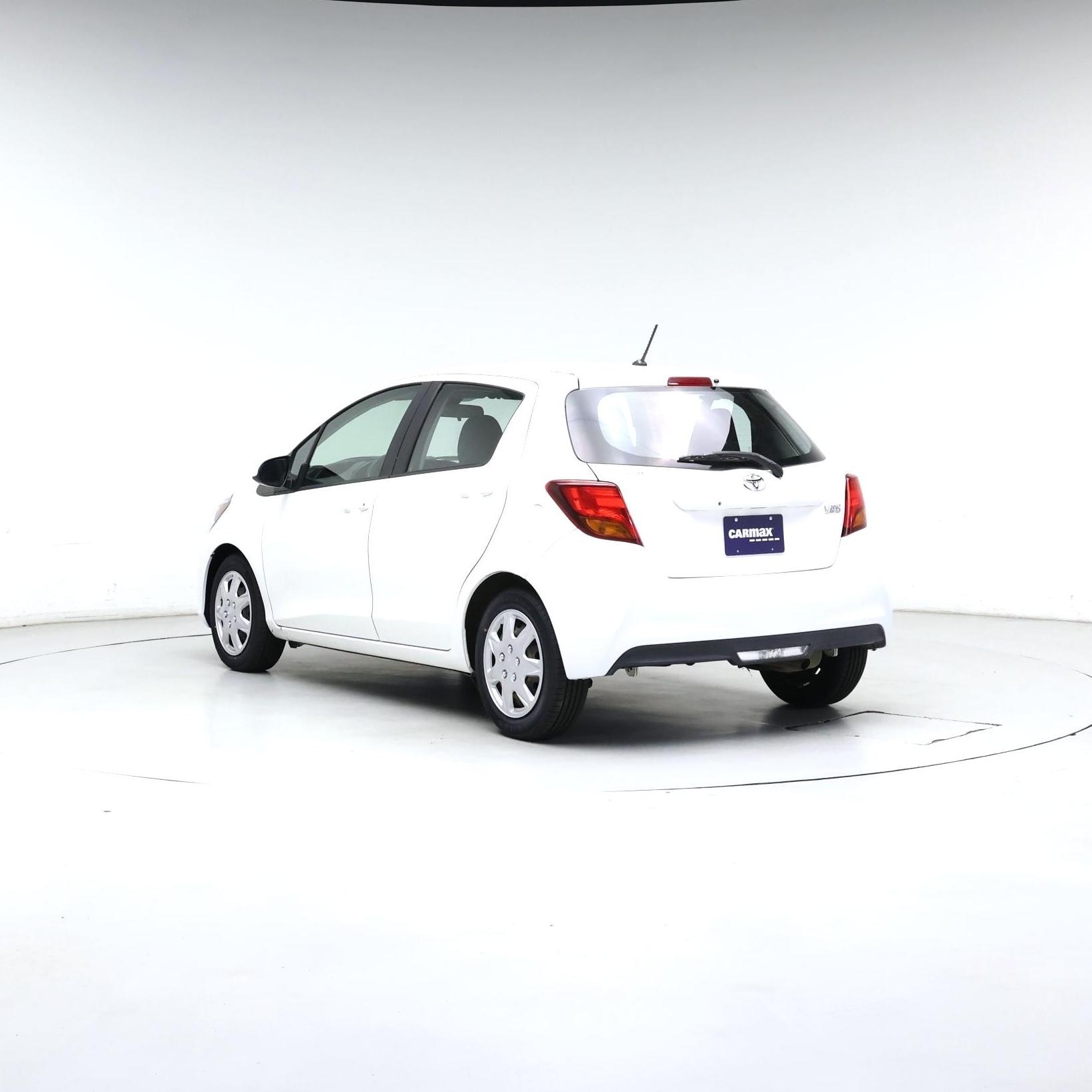 Thumbnail: 2017 Toyota Yaris - 2