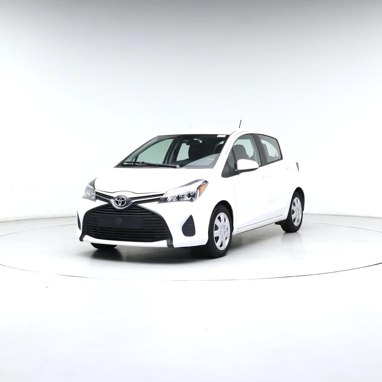 Thumbnail: 2017 Toyota Yaris - 4