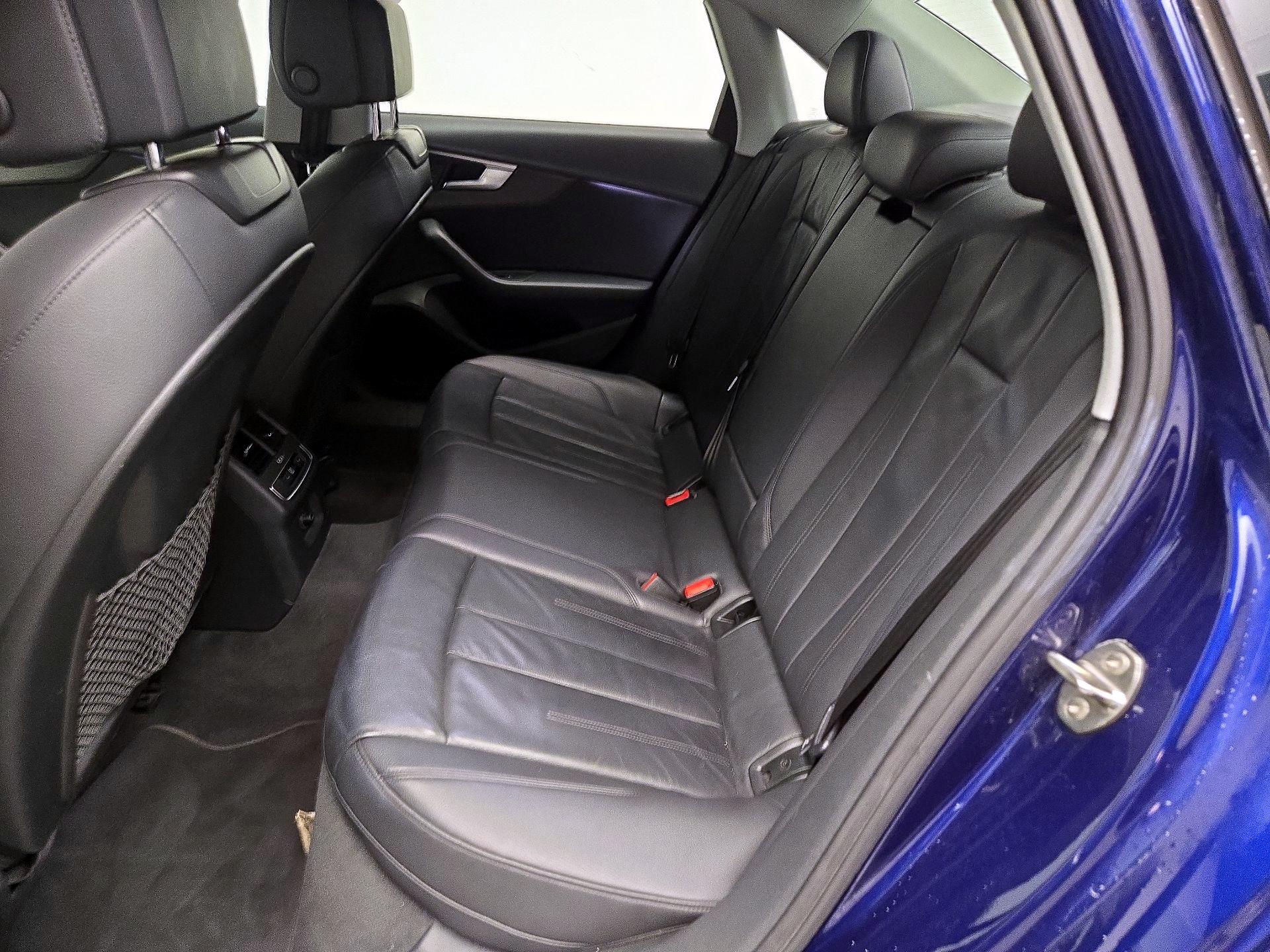 Thumbnail: 2019 Audi A4 - 20