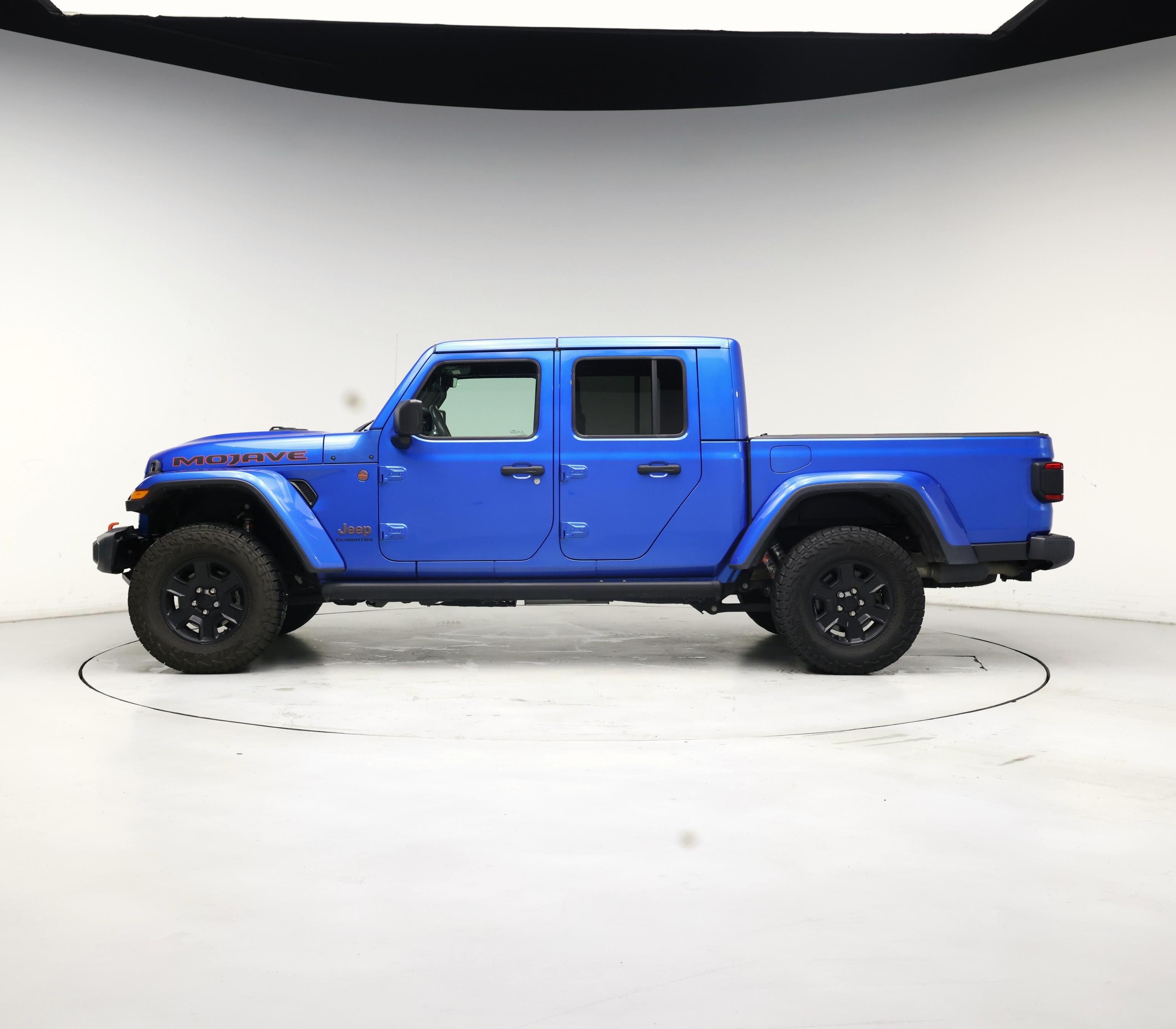 Thumbnail: 2021 Jeep Gladiator - 3