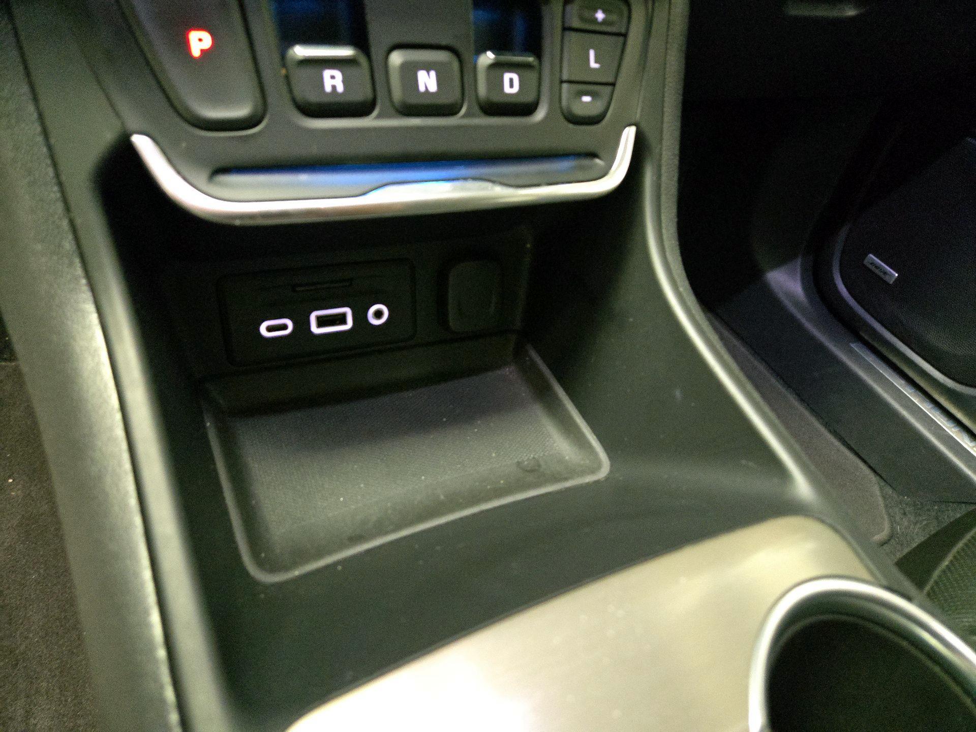 Thumbnail: 2020 GMC Terrain - 19