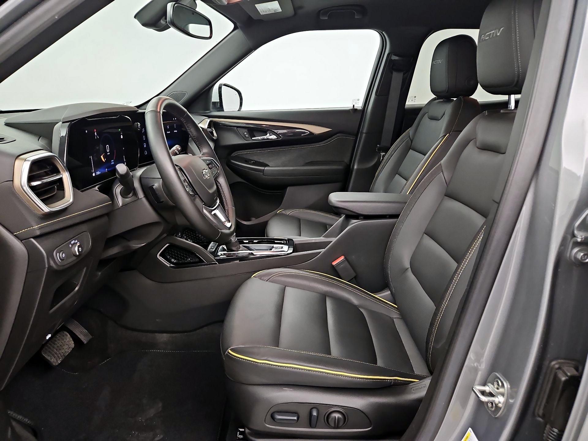 Thumbnail: 2024 Chevrolet TrailBlazer - 11