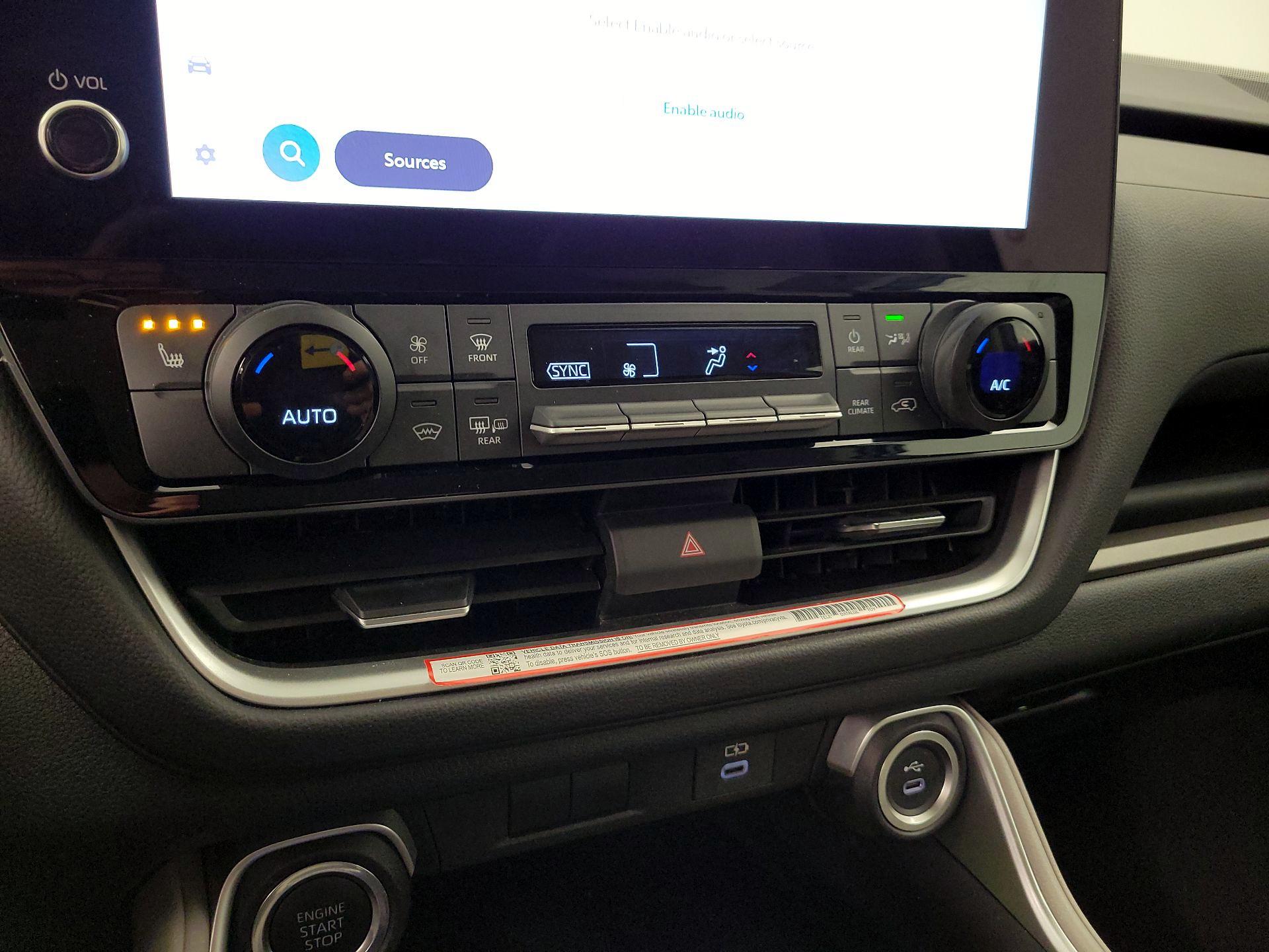 Thumbnail: 2025 Toyota Grand Highlander - 16