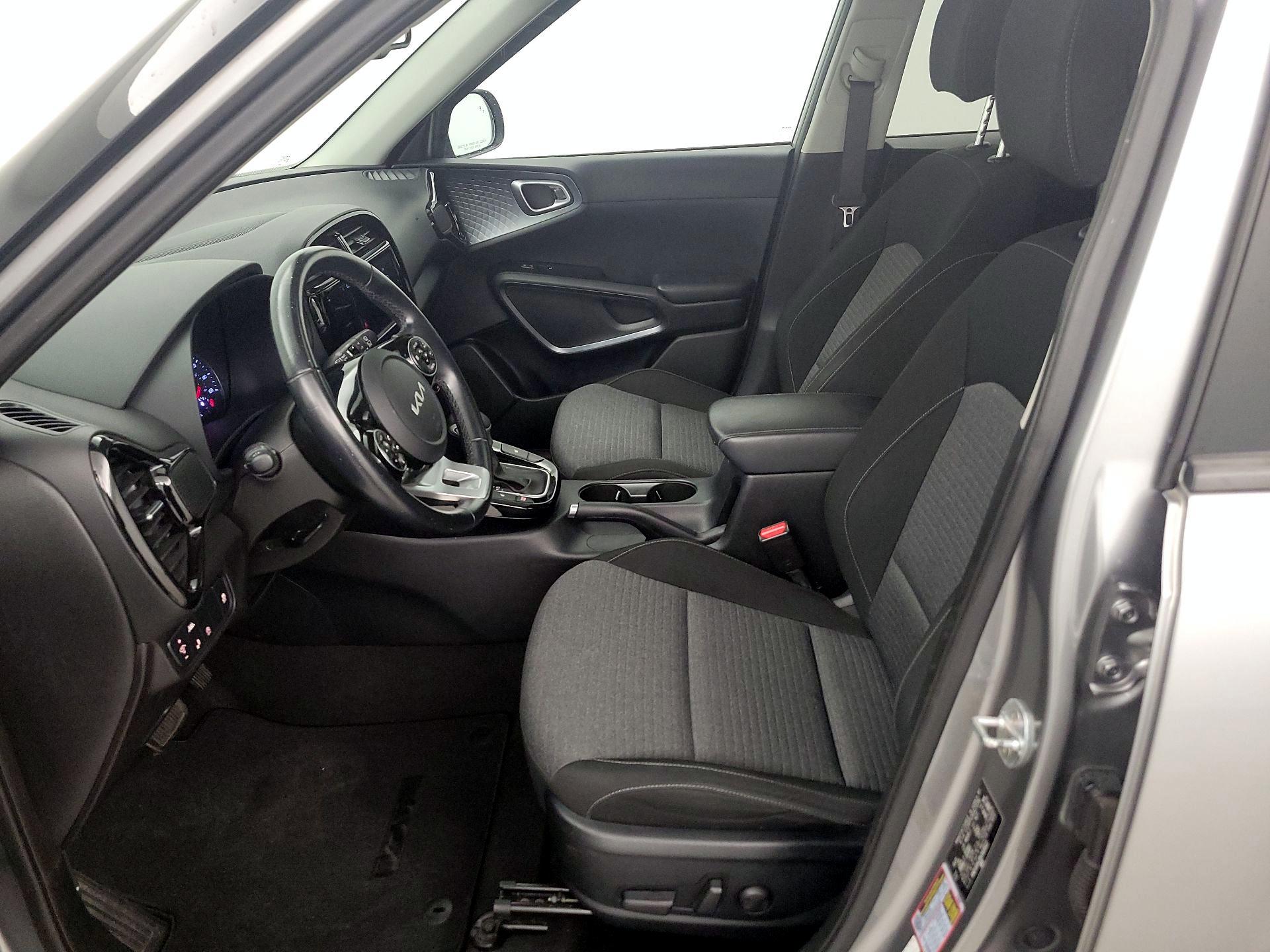 Thumbnail: 2022 Kia Soul - 11