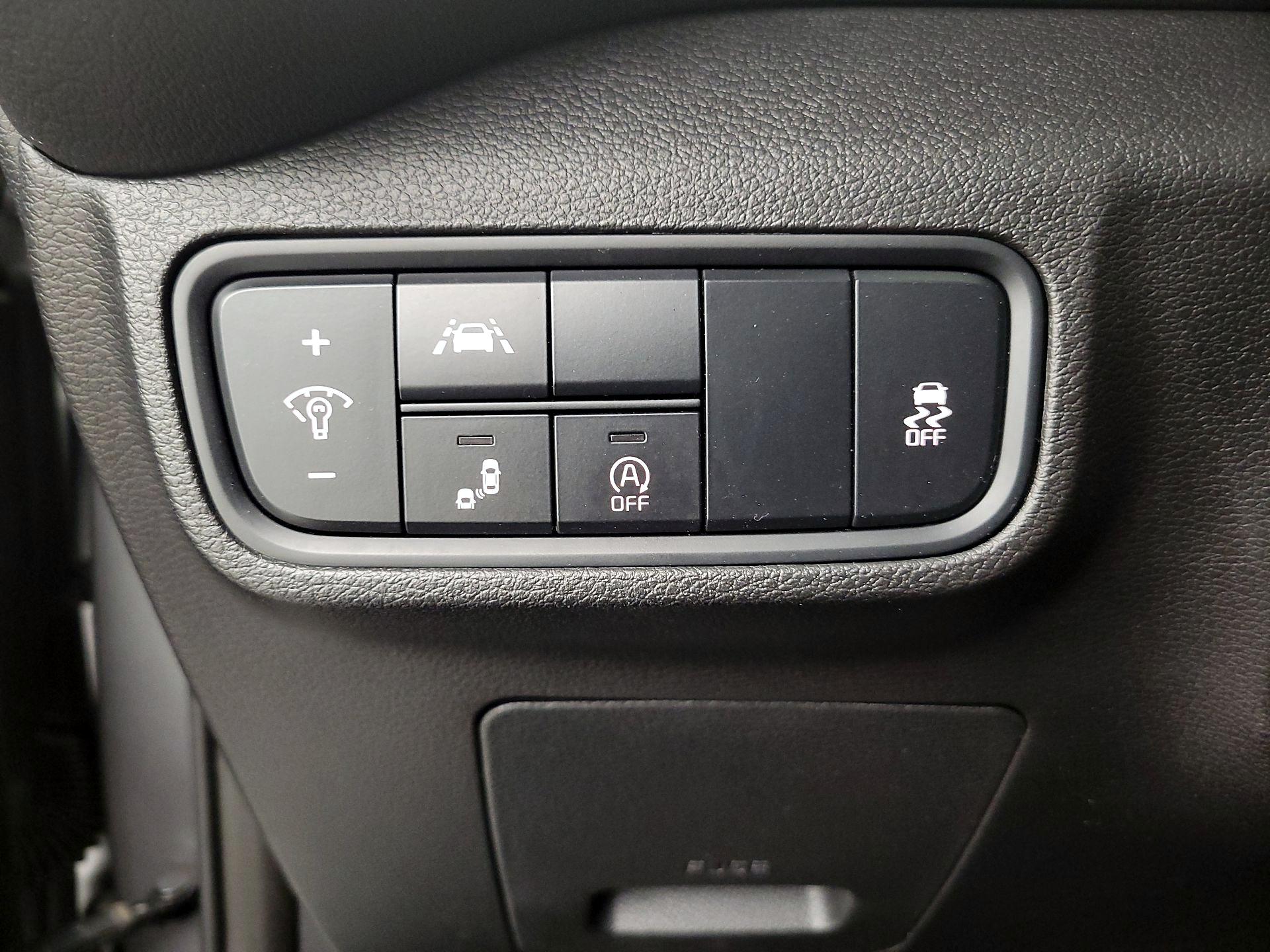 Thumbnail: 2022 Kia Soul - 13