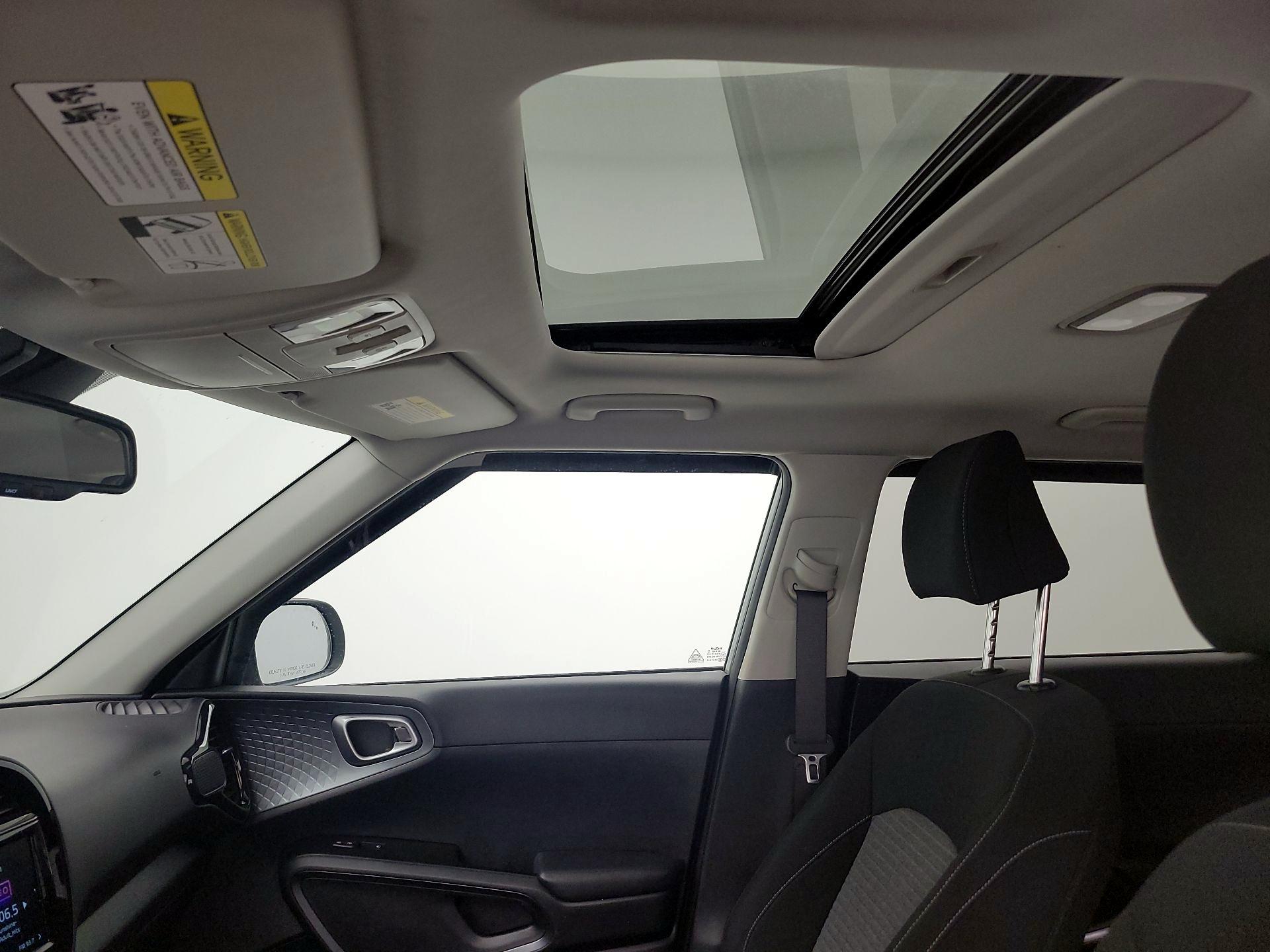 Thumbnail: 2022 Kia Soul - 19