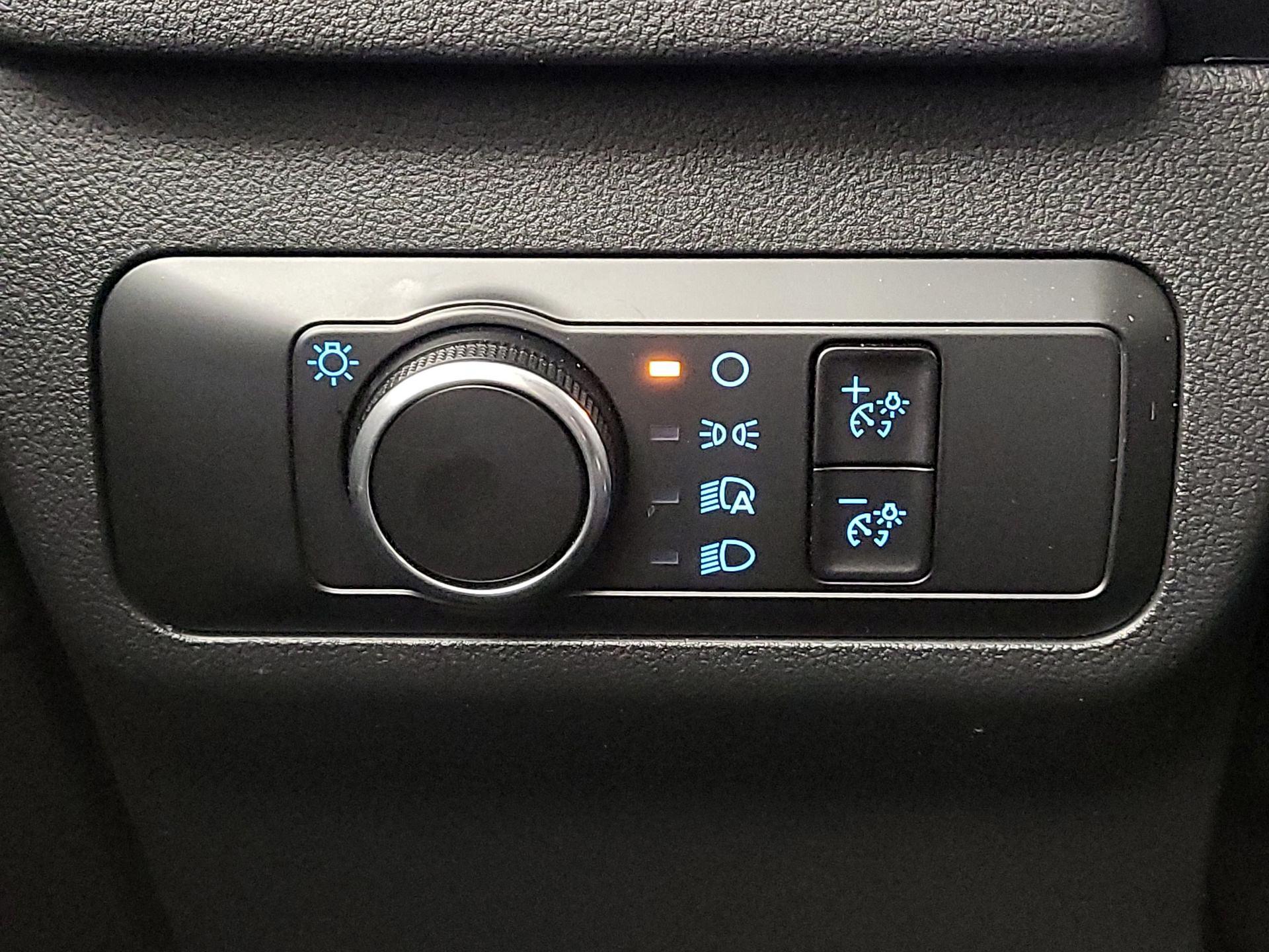 Thumbnail: 2025 Ford Escape - 13