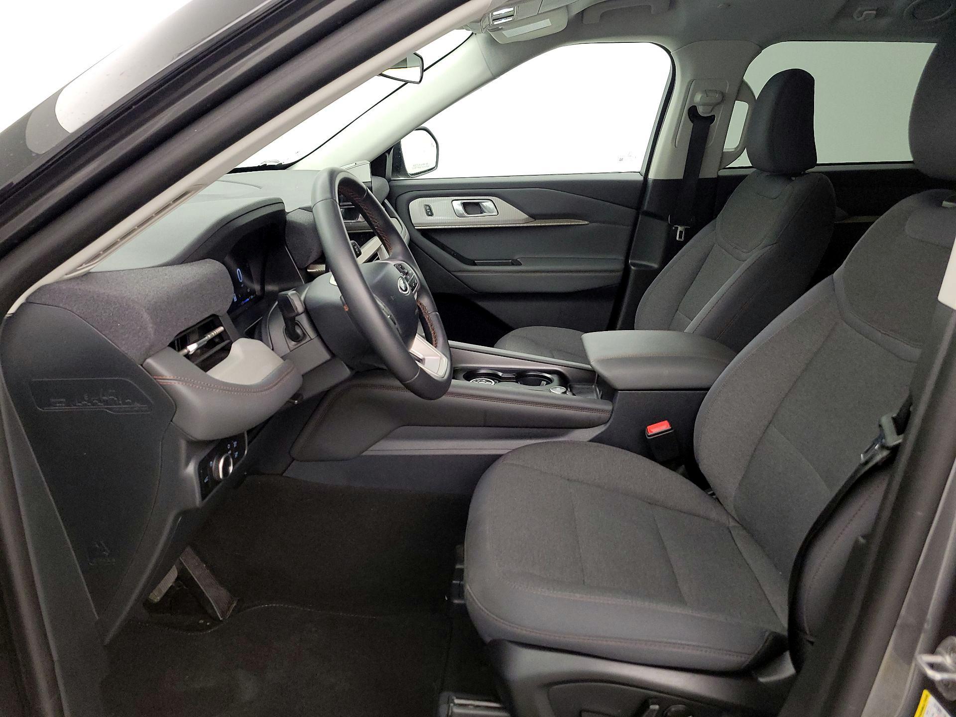 Thumbnail: 2025 Ford Explorer - 11