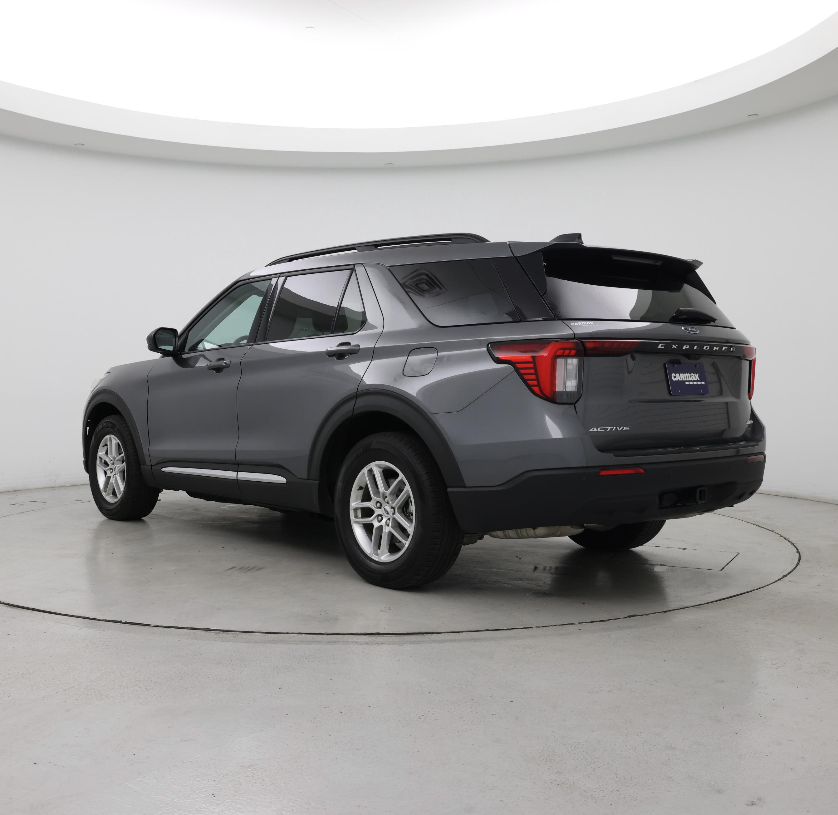 Thumbnail: 2025 Ford Explorer - 2