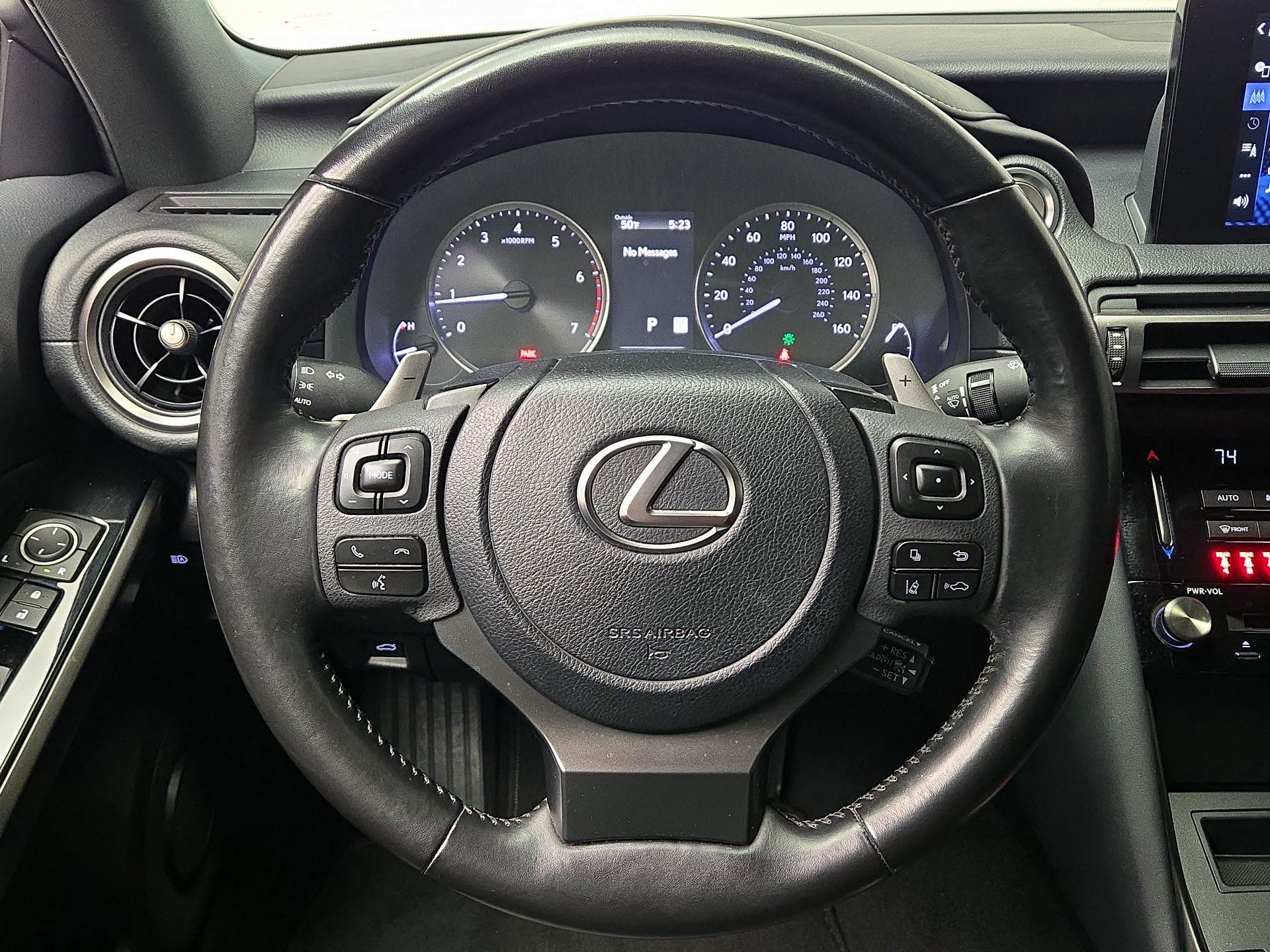 Thumbnail: 2021 Lexus IS - 10