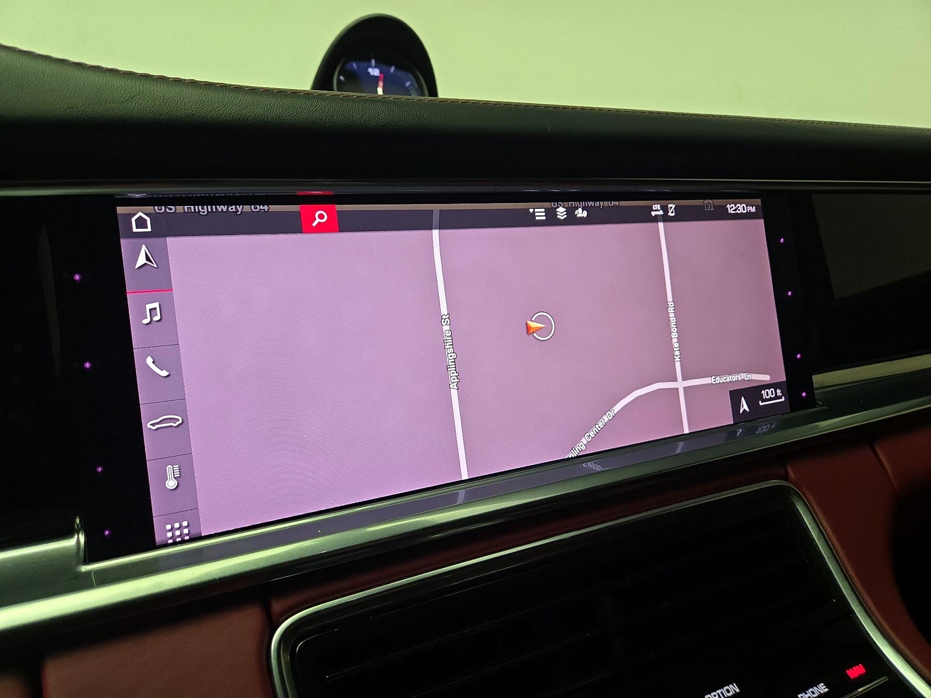 Thumbnail: 2021 Porsche Panamera - 14