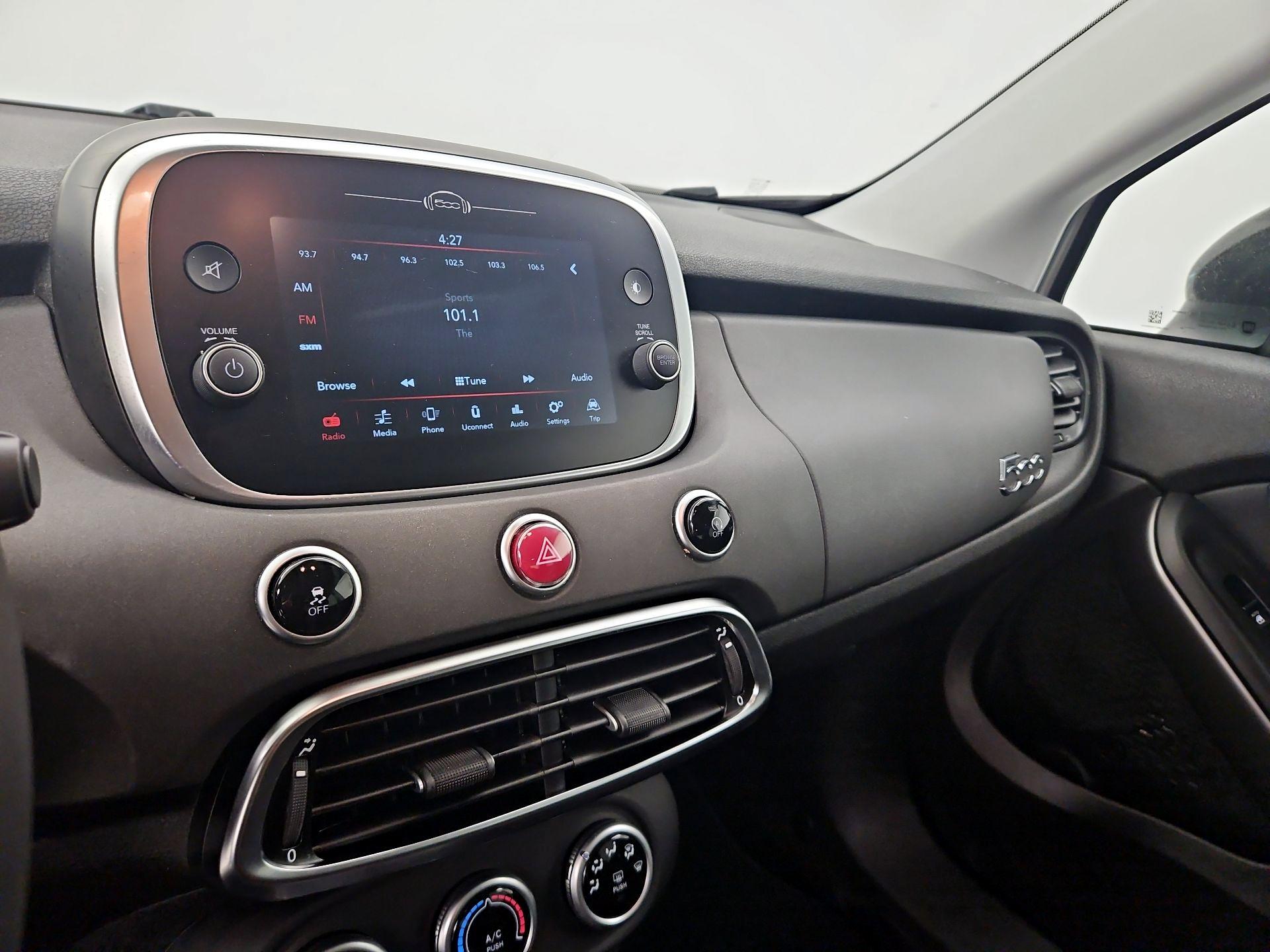 Thumbnail: 2023 Fiat 500X - 15