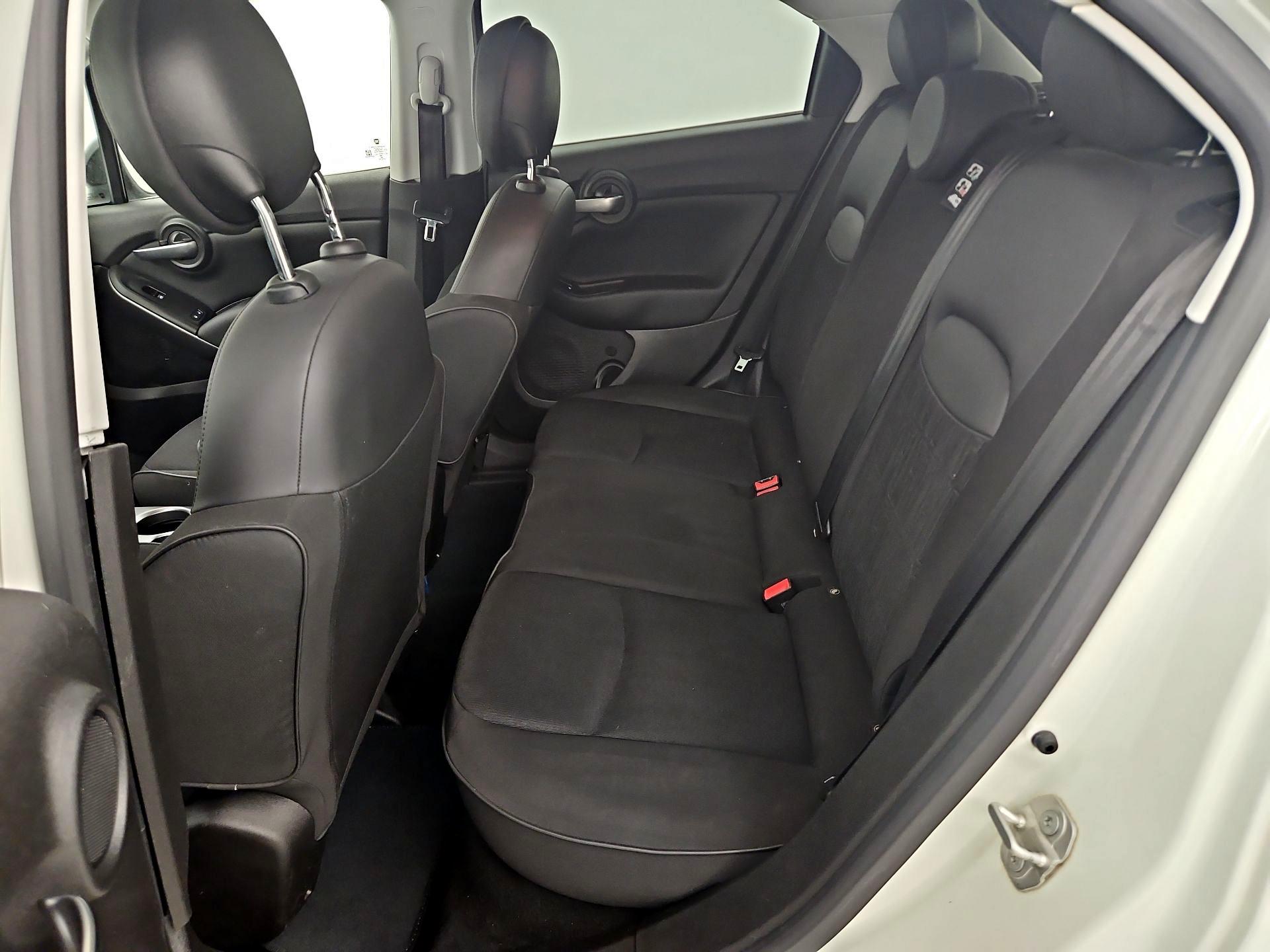 Thumbnail: 2023 Fiat 500X - 19