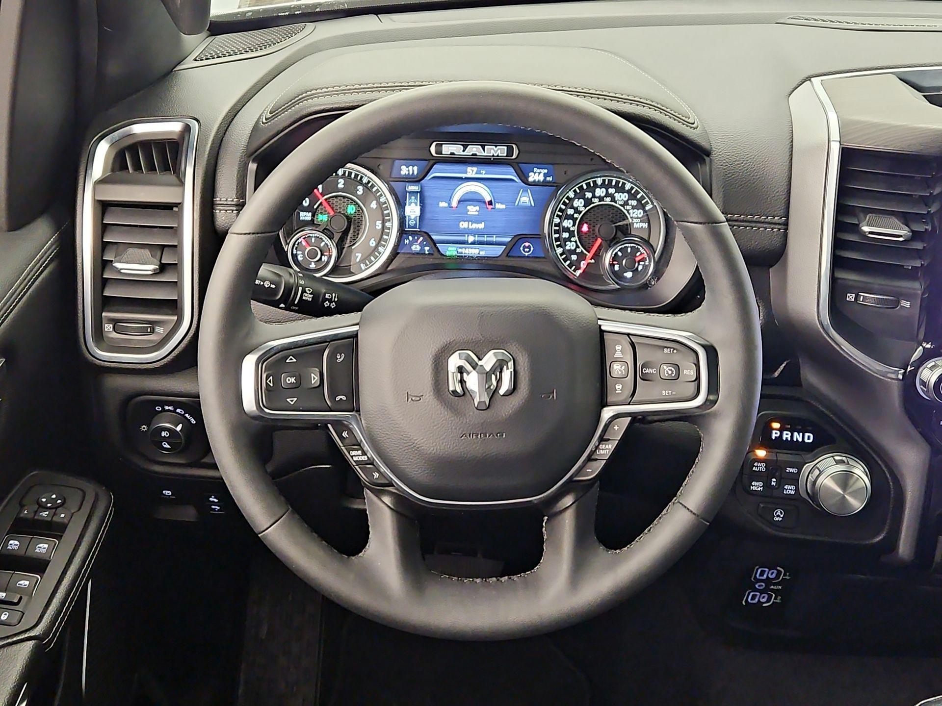 Thumbnail: 2025 RAM 1500 - 10