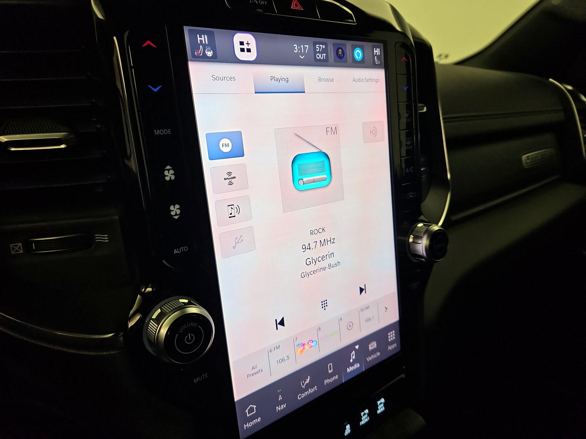 Thumbnail: 2025 RAM 1500 - 16