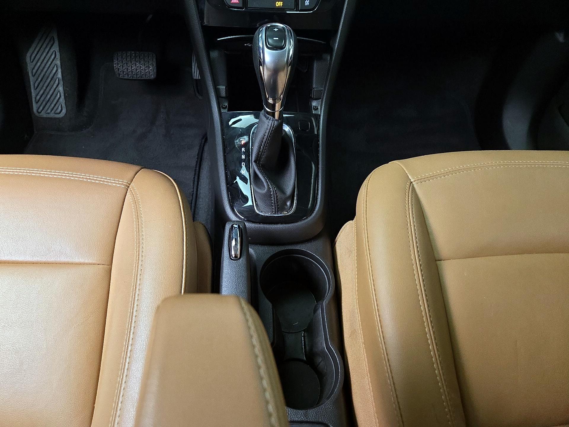 Thumbnail: 2018 Buick Encore - 17