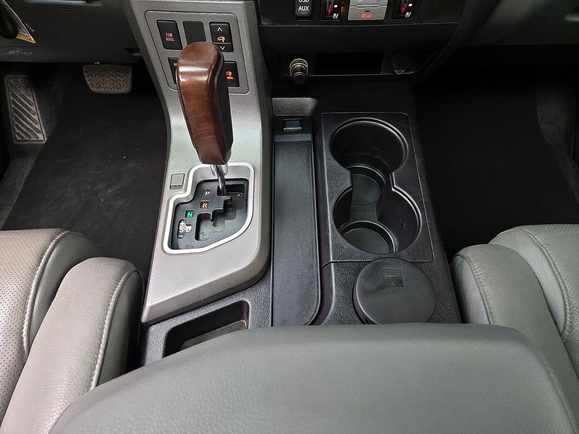 Thumbnail: 2017 Toyota Sequoia - 18