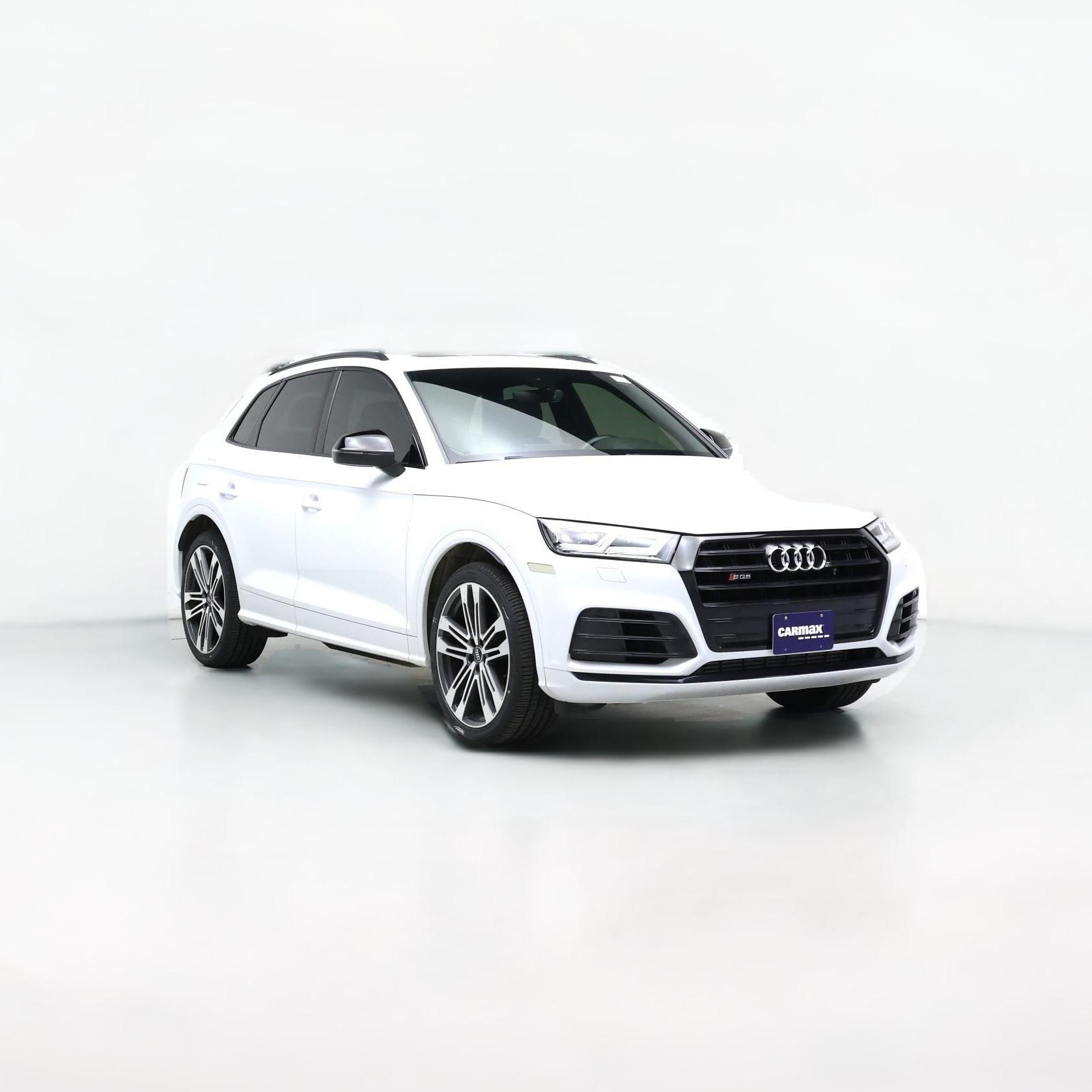 Thumbnail: 2020 Audi SQ5 - 1