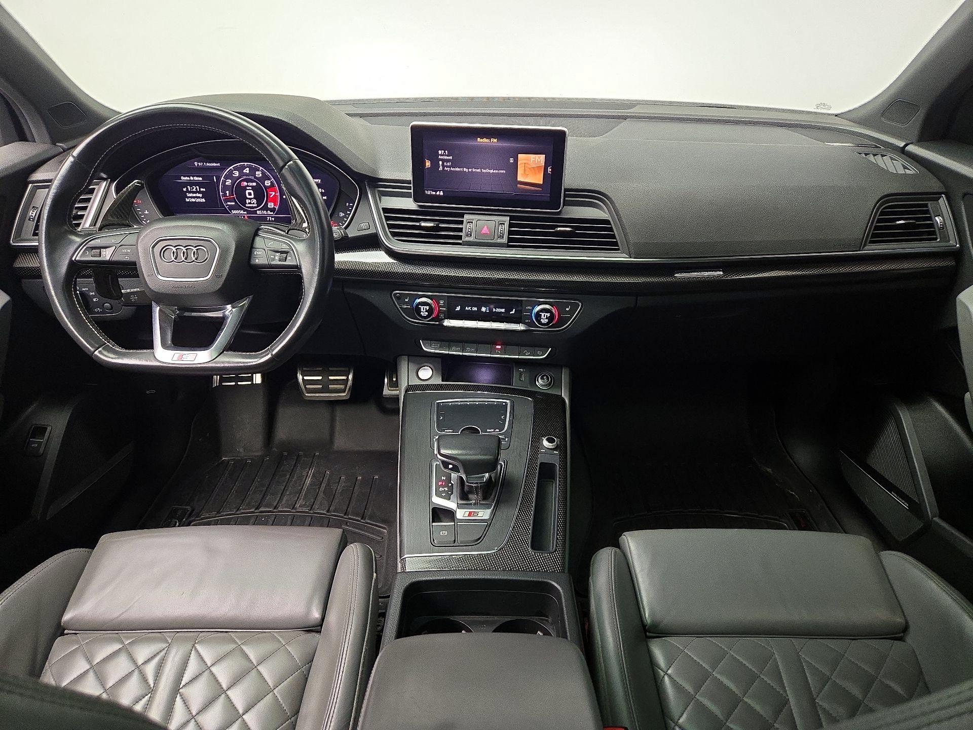 Thumbnail: 2020 Audi SQ5 - 9